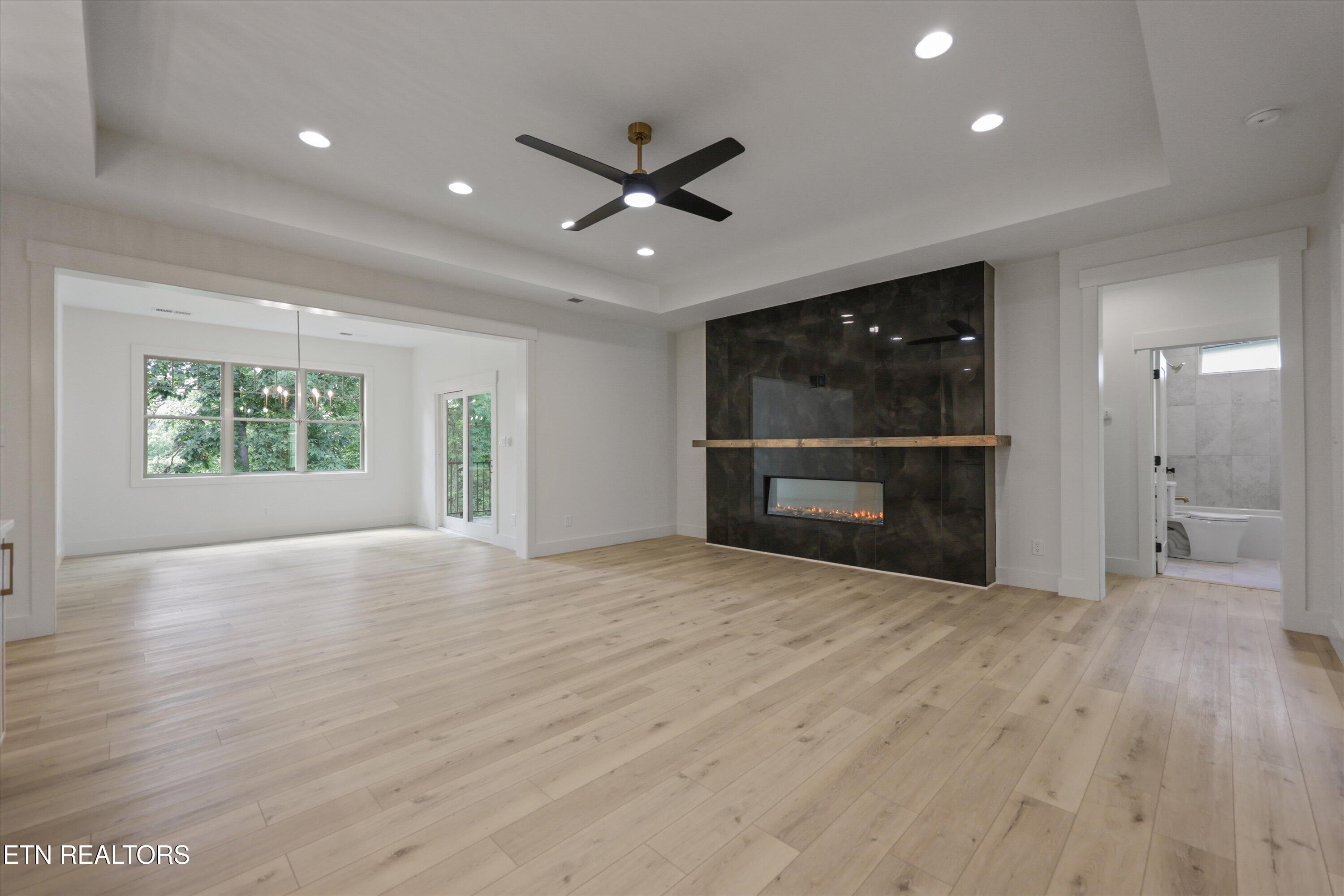 239 Ootsima Way Loudon TN 37774