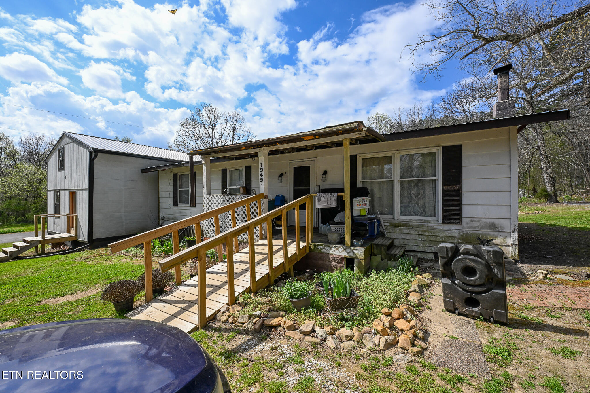 1949 Bluff Mountain Road Sevierville TN 37876