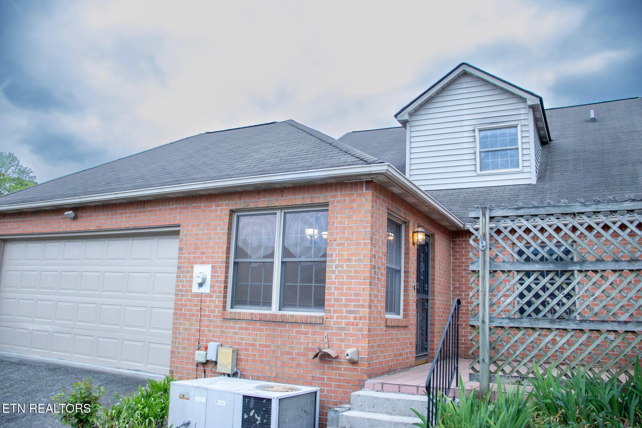 1121 Fairgrounds Court Kingston TN 37763