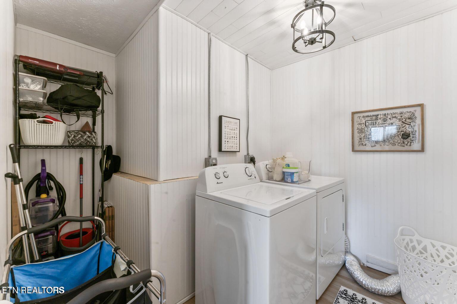 632 W Tri County Boulevard Oliver Springs TN 37840