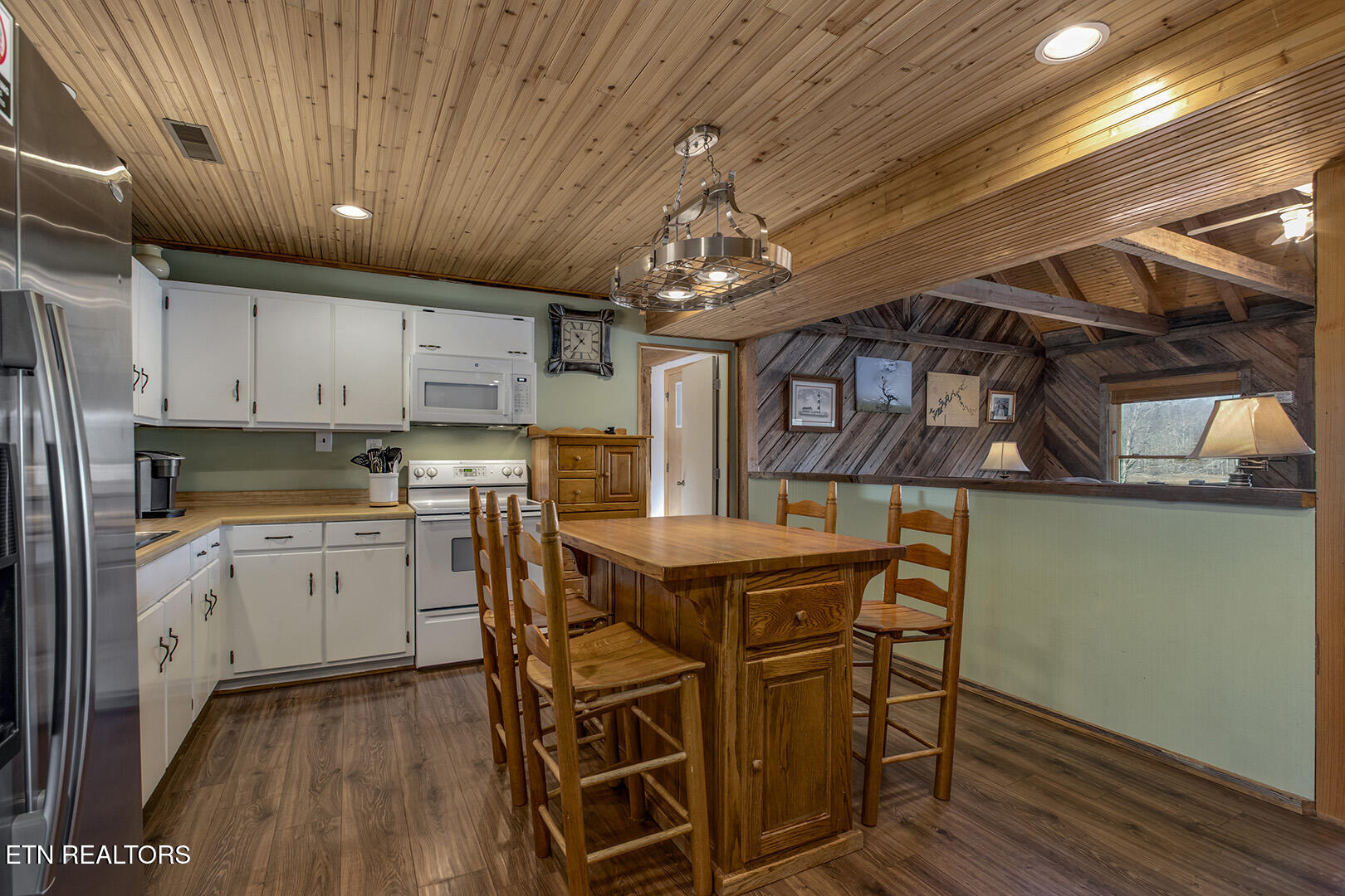 4368 River Road Ten Mile TN 37880