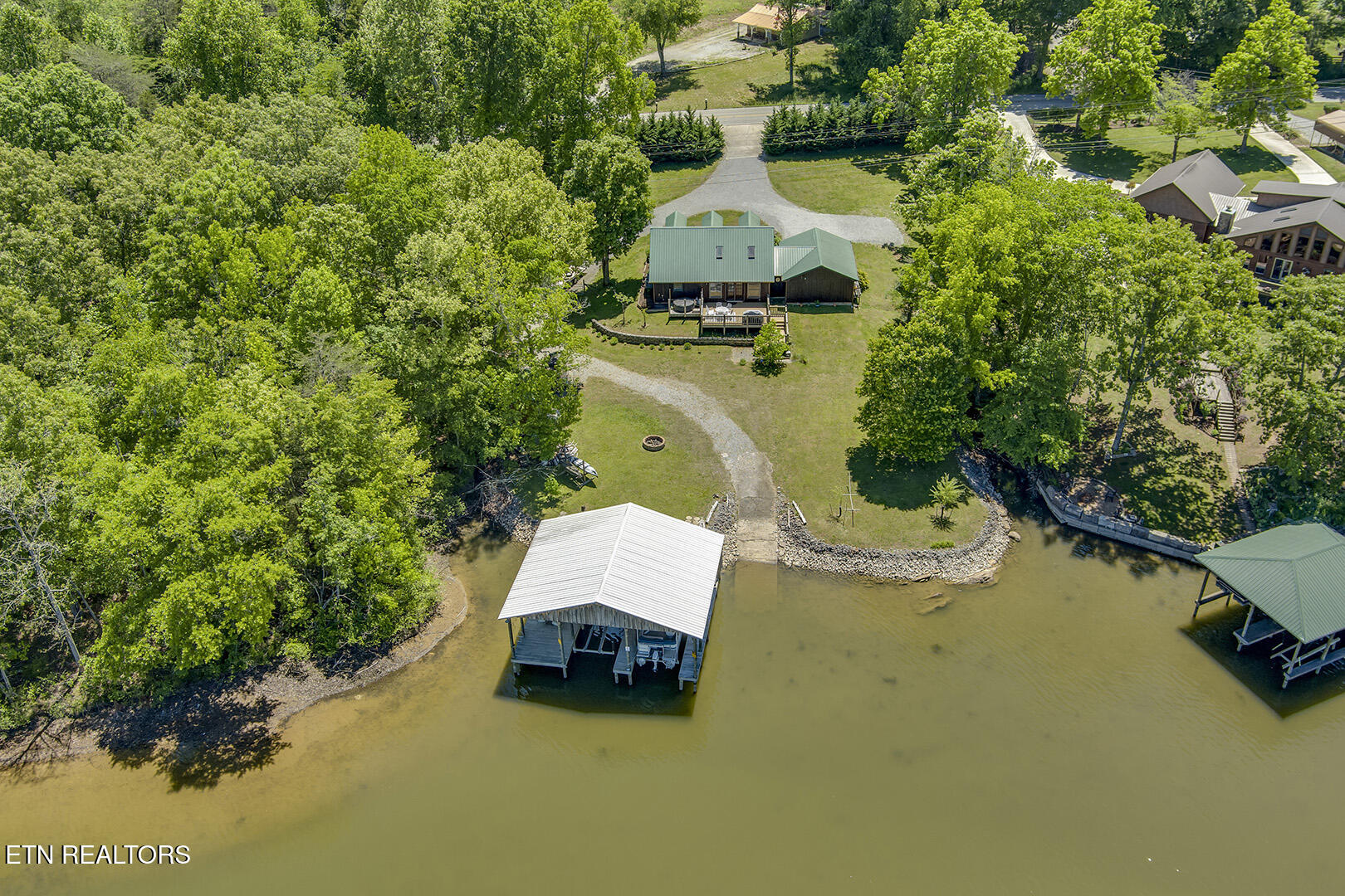 4368 River Road Ten Mile TN 37880