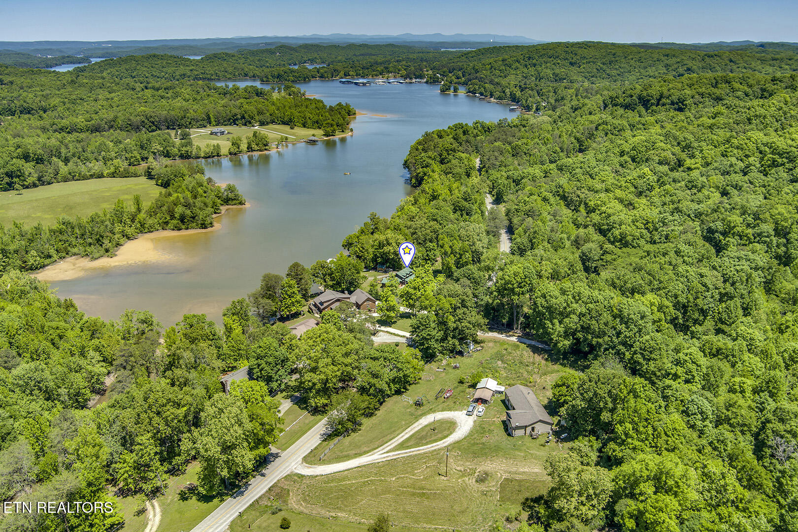 4368 River Road Ten Mile TN 37880