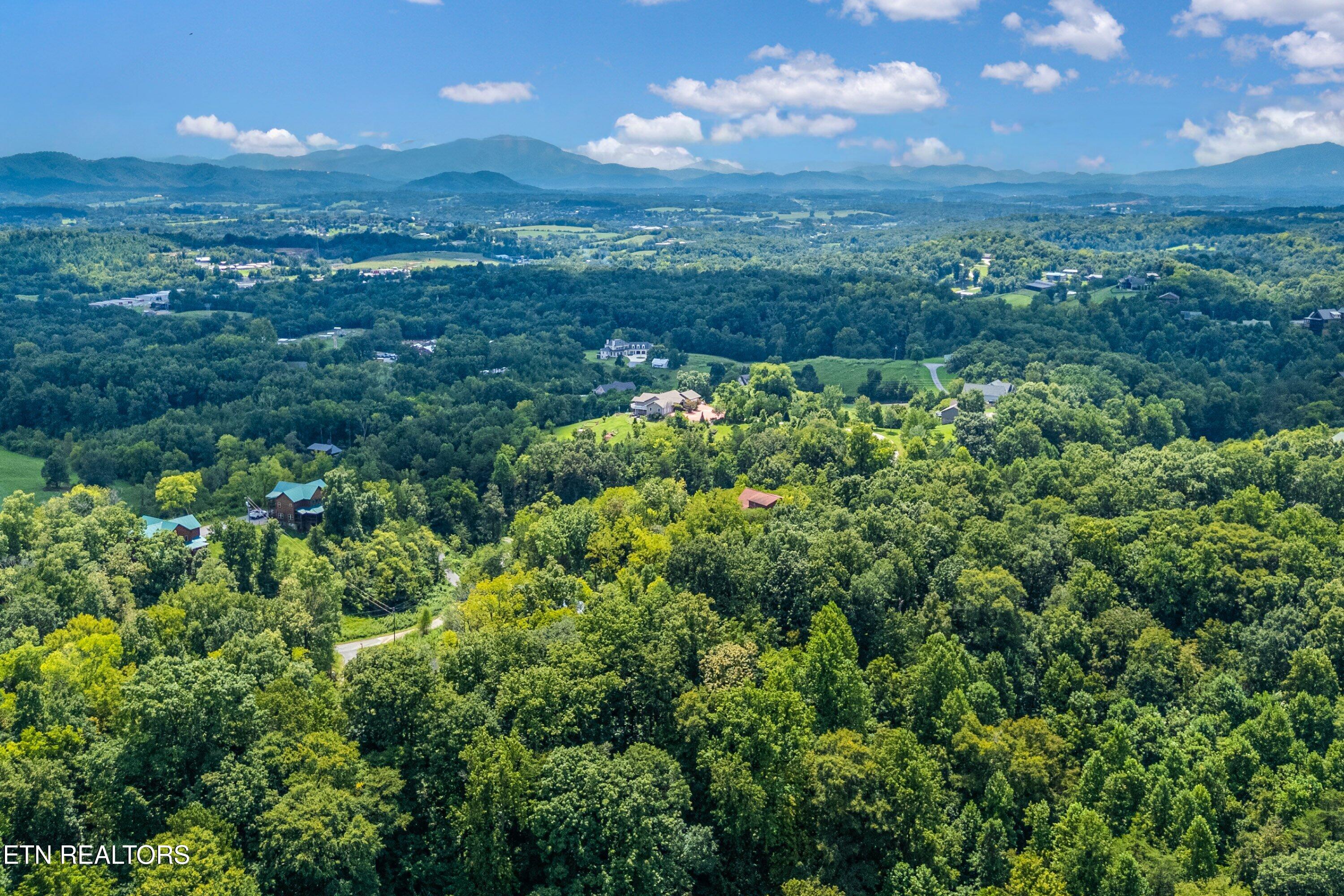 2123 Megan Ridge Drive Sevierville TN 37876