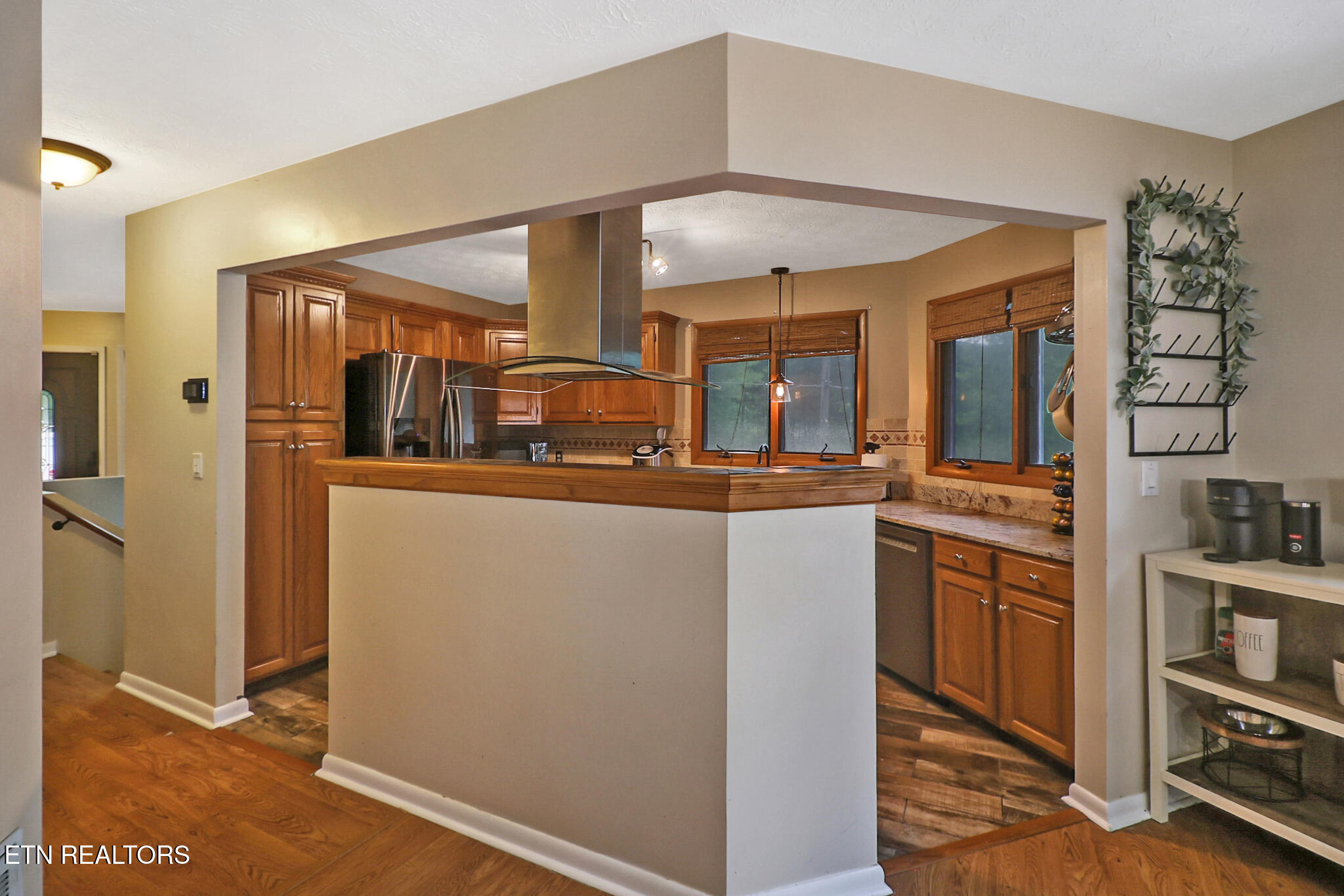 335 Old Tacora Hills Road Clinton TN 37716