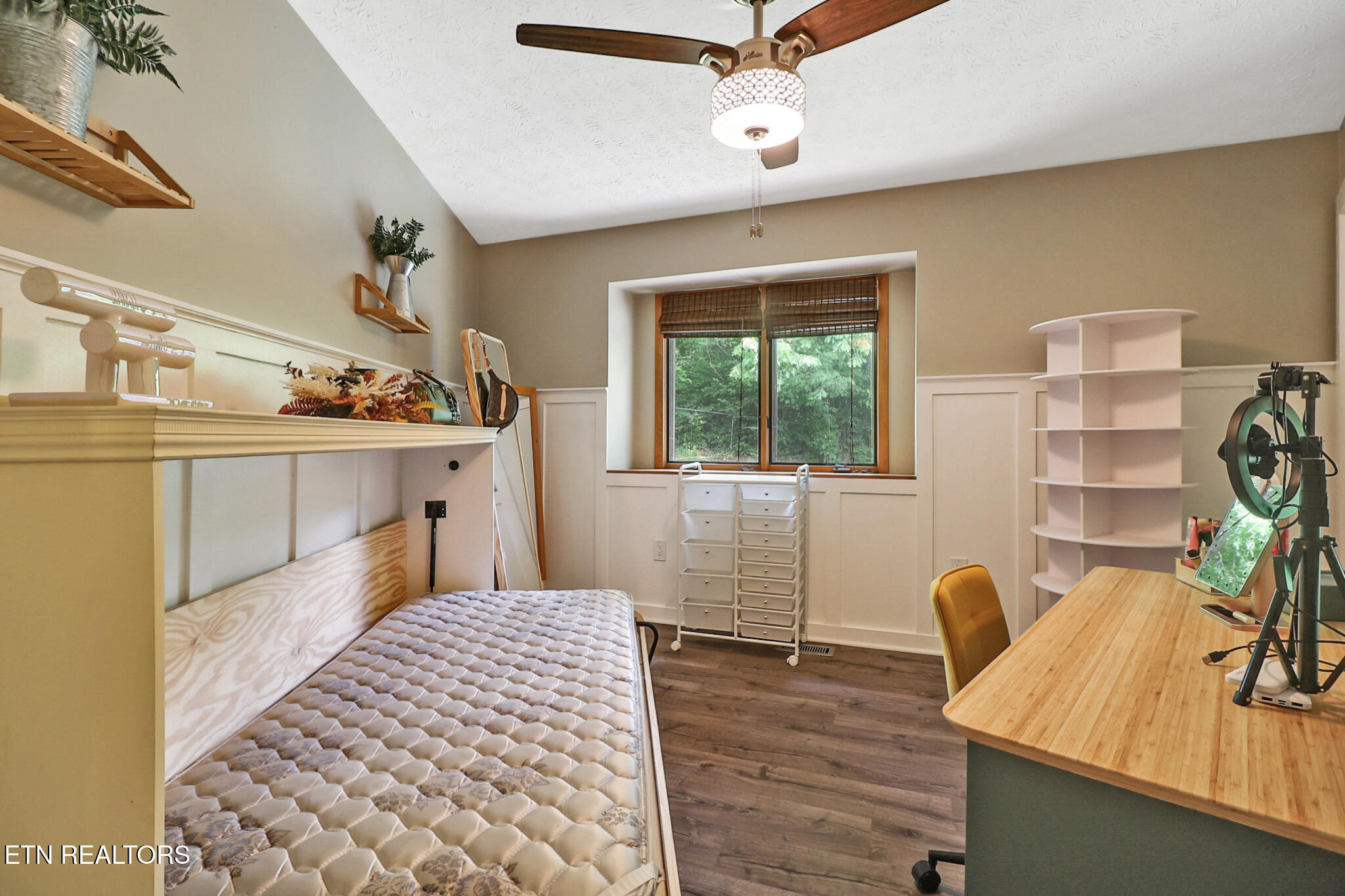 335 Old Tacora Hills Road Clinton TN 37716