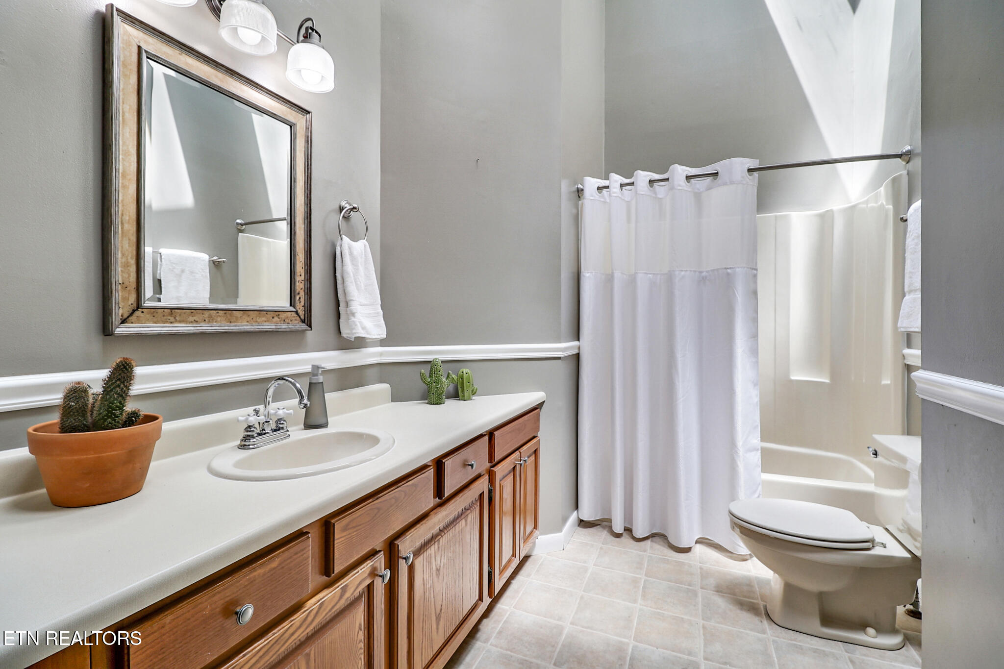 335 Old Tacora Hills Road Clinton TN 37716
