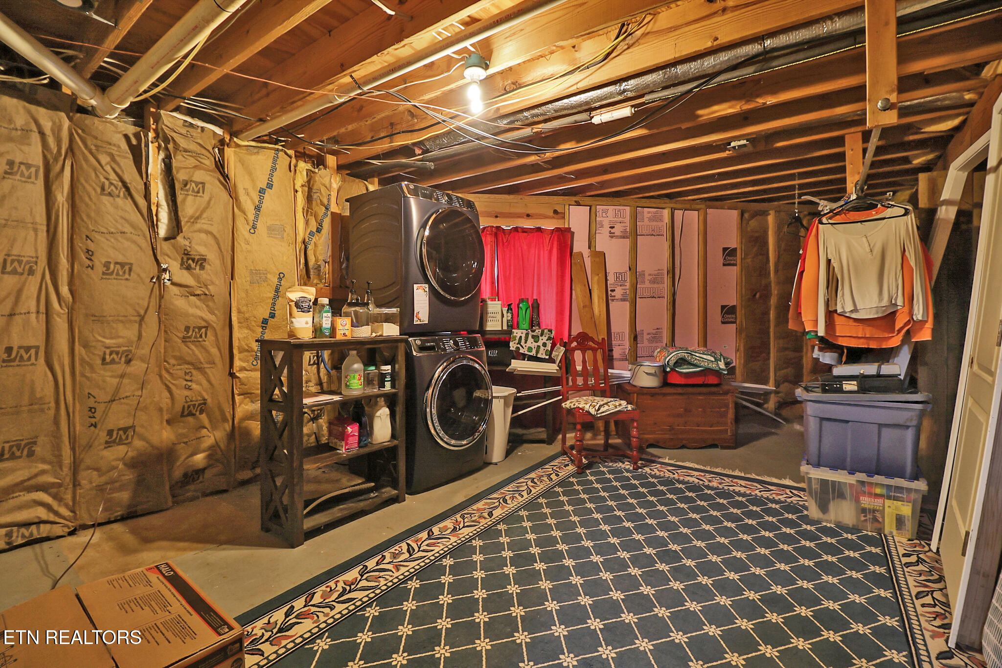 335 Old Tacora Hills Road Clinton TN 37716