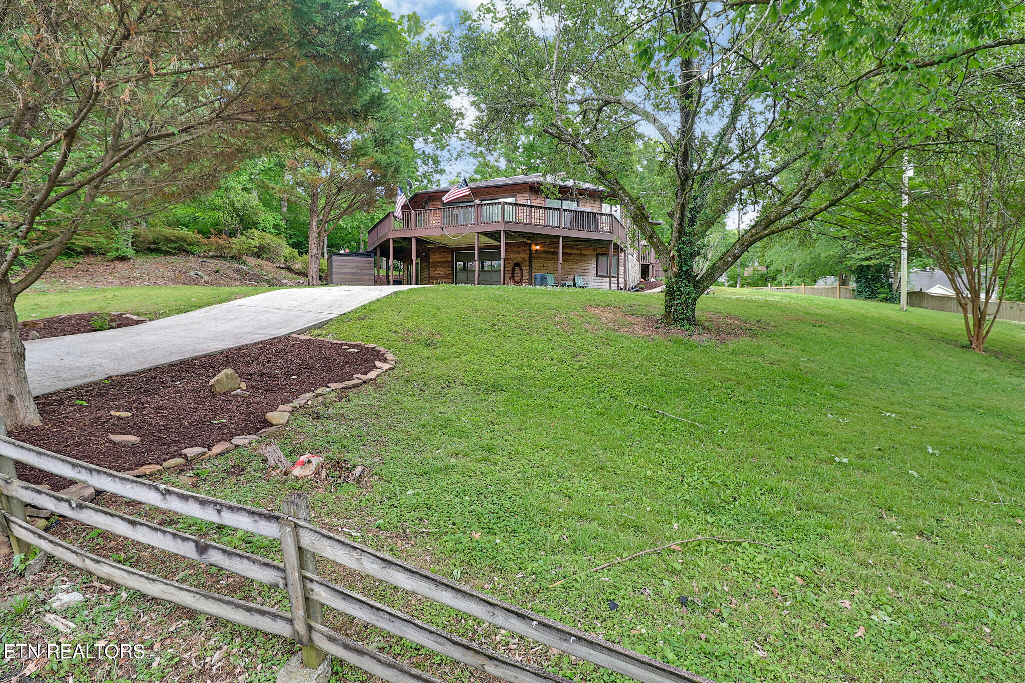 335 Old Tacora Hills Road Clinton TN 37716