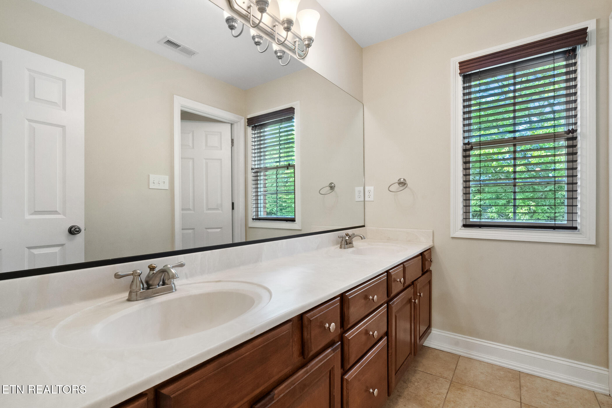 1201 Bentley Park Lane Knoxville TN 37922