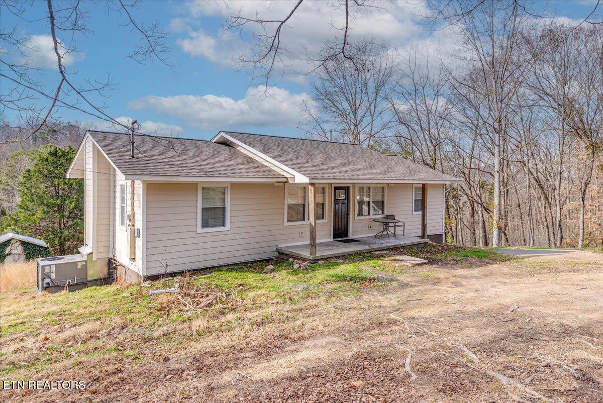 263 Graves Hollow Road Maynardville TN 37807
