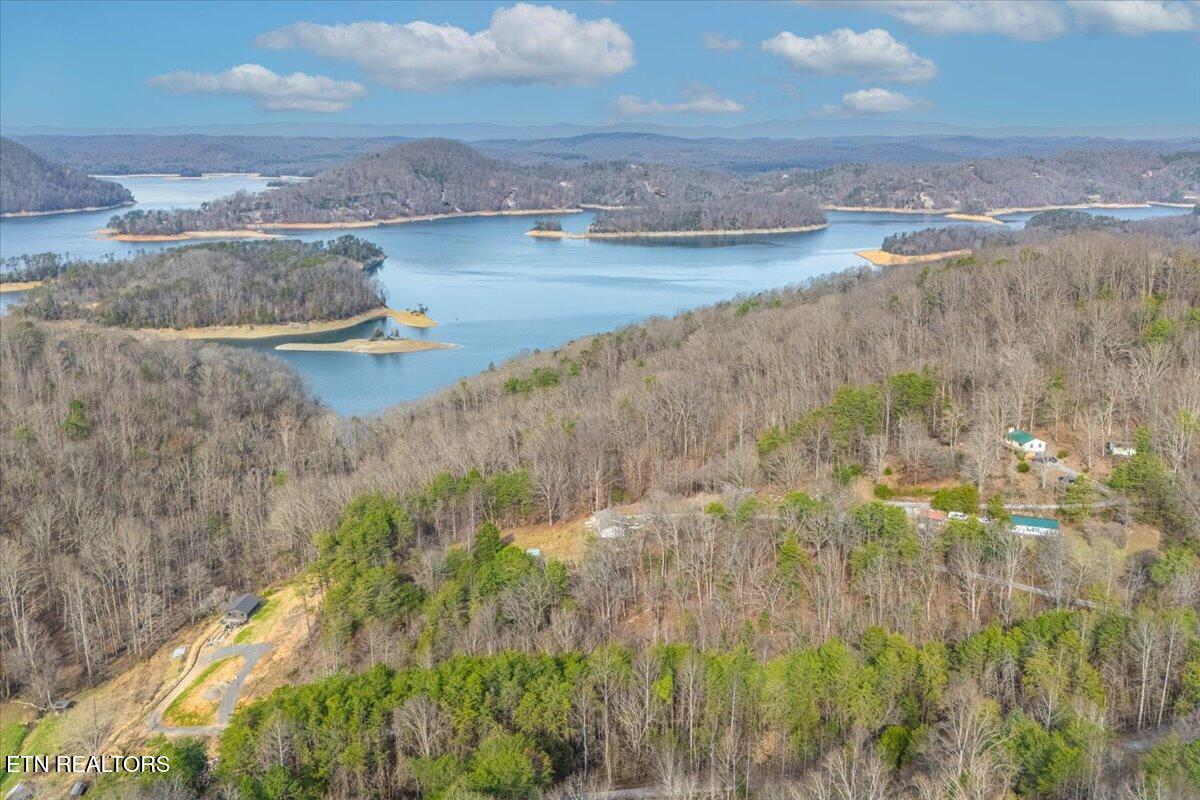 263 Graves Hollow Road Maynardville TN 37807