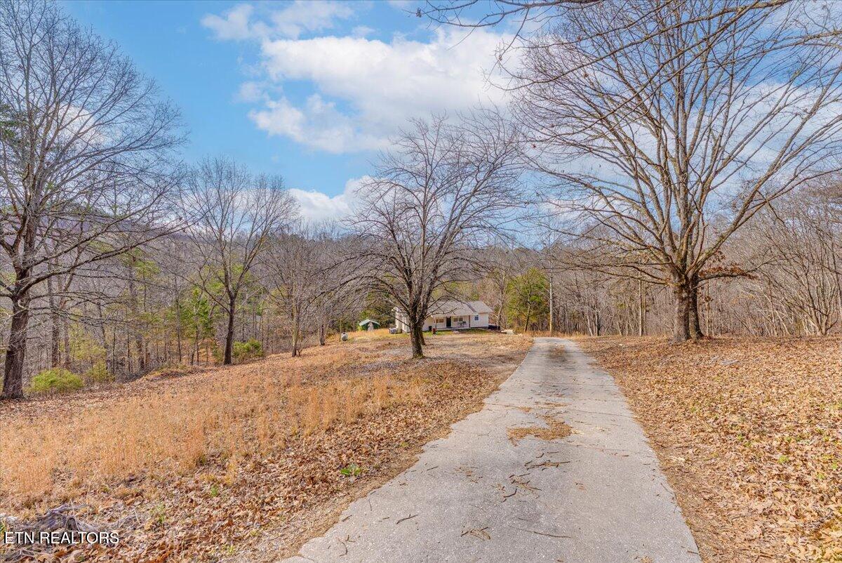 263 Graves Hollow Road Maynardville TN 37807