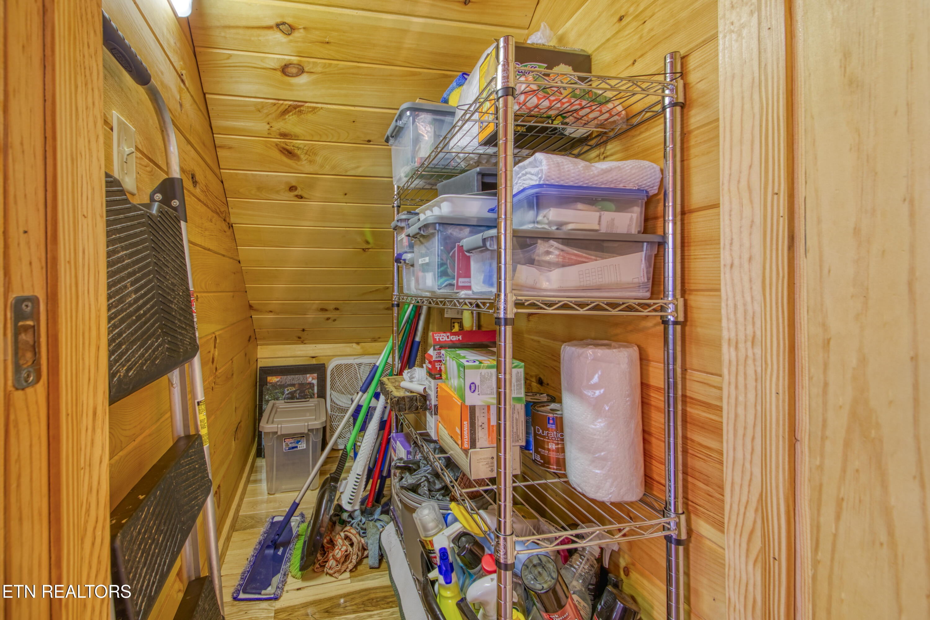 123 Laurel Way Gatlinburg TN 37738