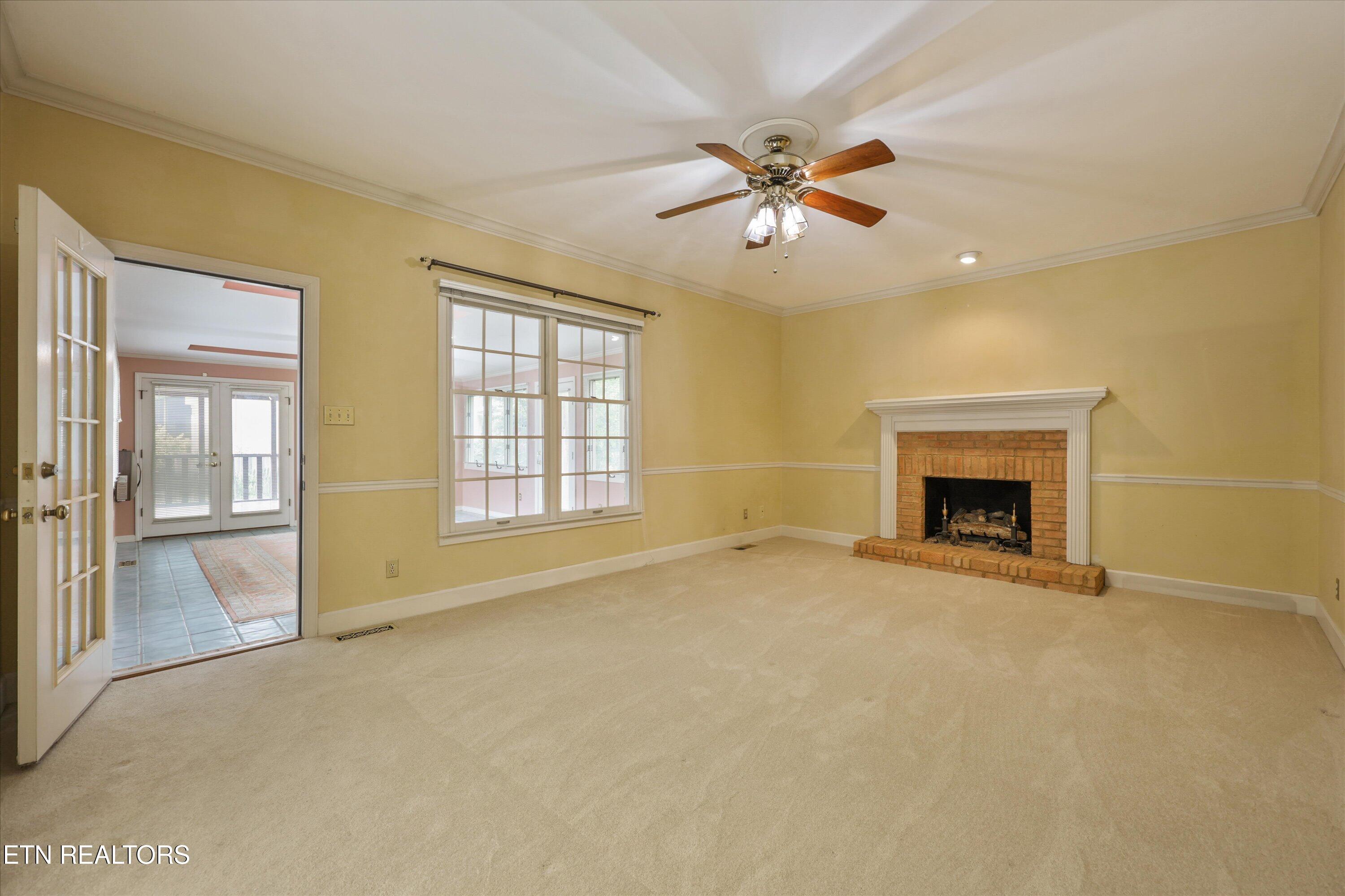 882 Hansmore Place Knoxville TN 37919