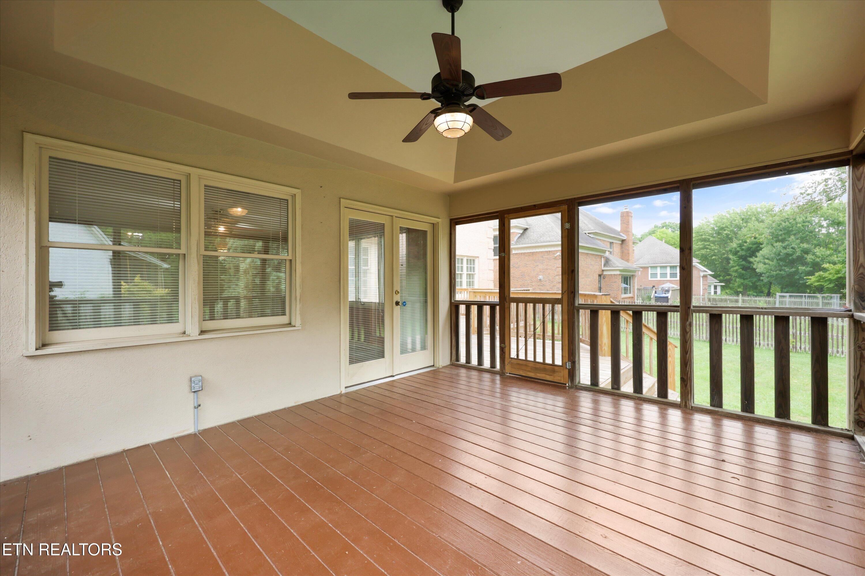 882 Hansmore Place Knoxville TN 37919