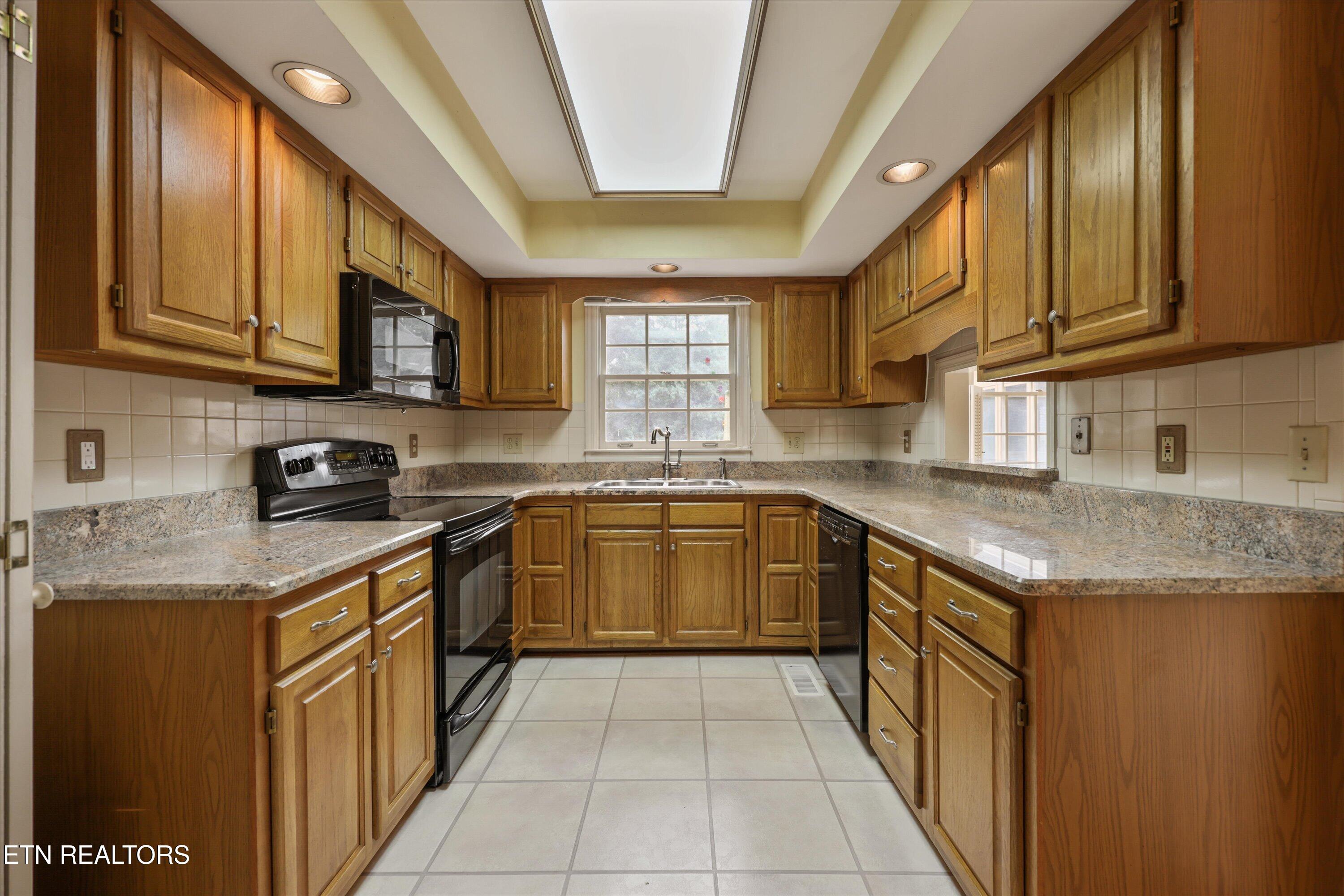 882 Hansmore Place Knoxville TN 37919