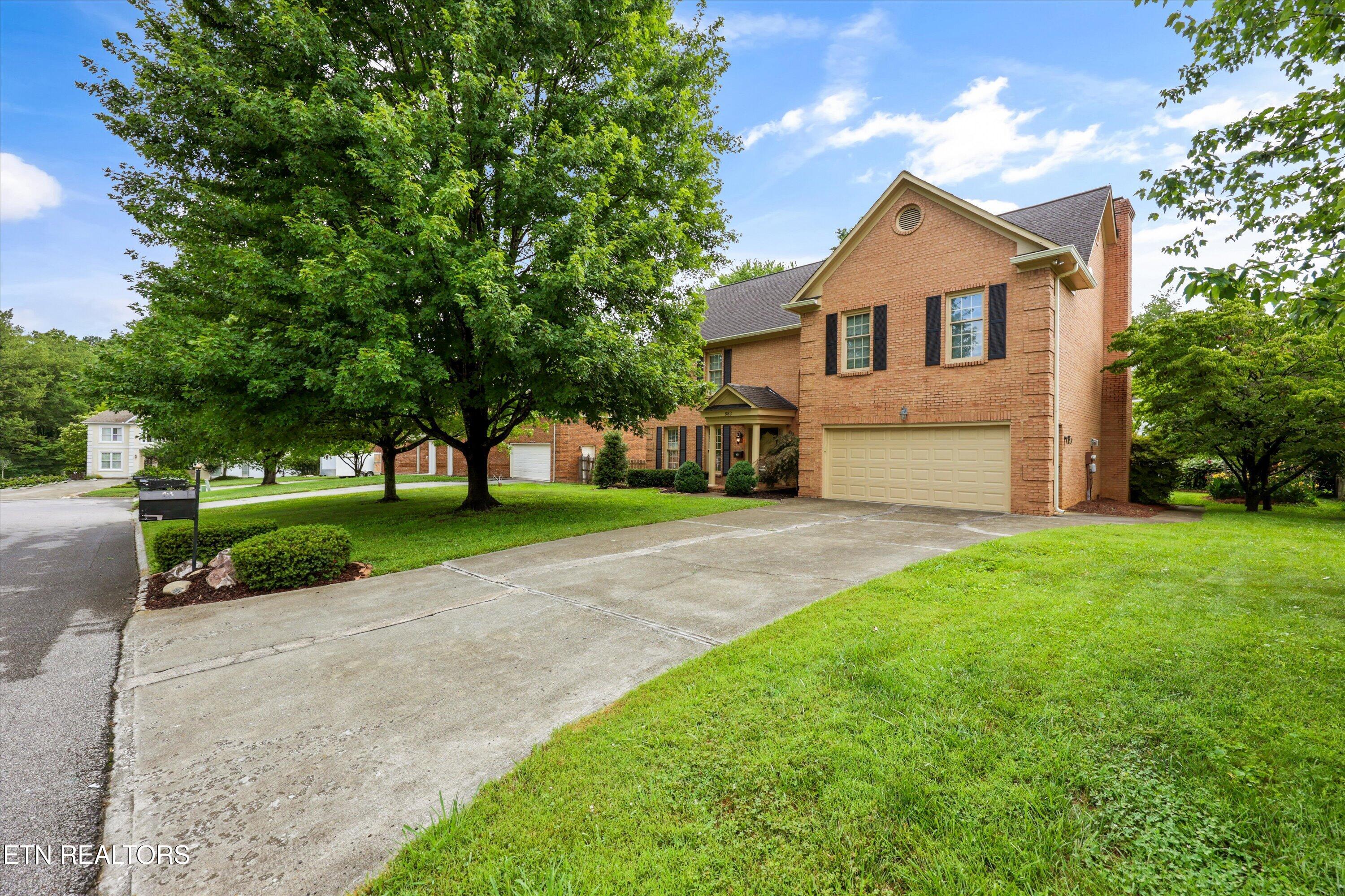 882 Hansmore Place Knoxville TN 37919