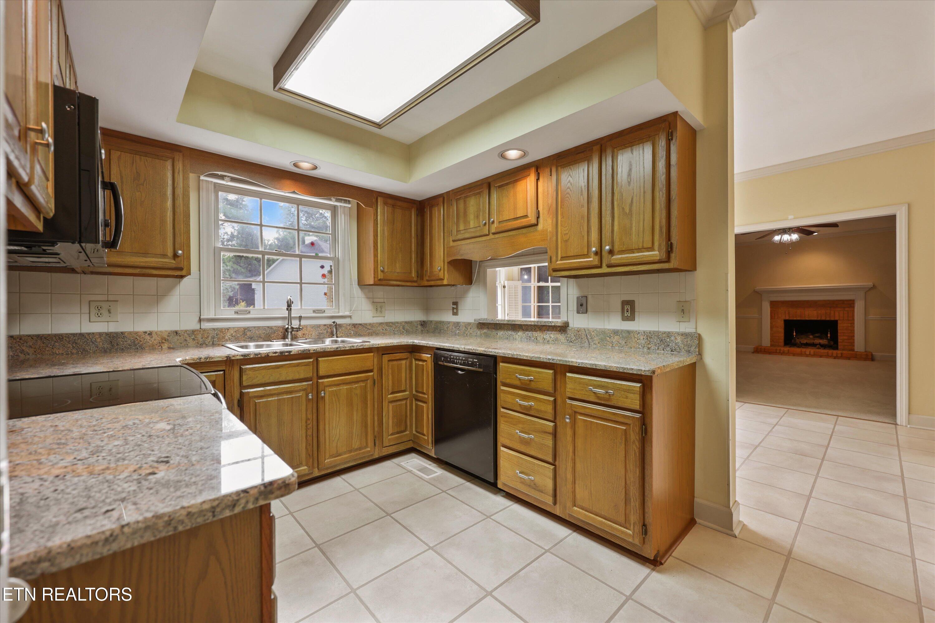 882 Hansmore Place Knoxville TN 37919