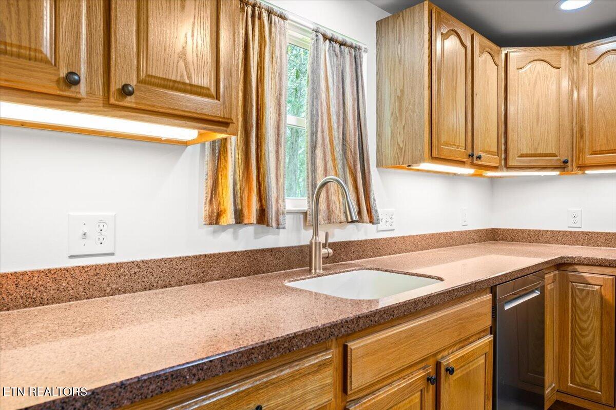 520 W Hills Drive Huntsville TN 37756