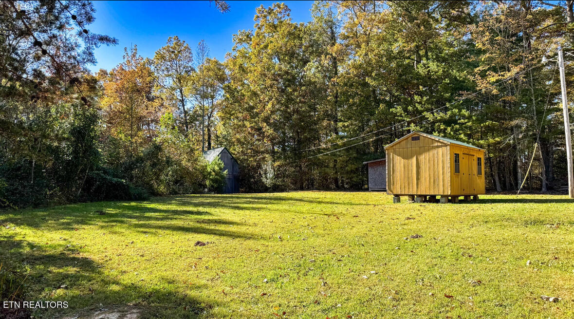 3561 Grave Hill Road Oneida TN 37841
