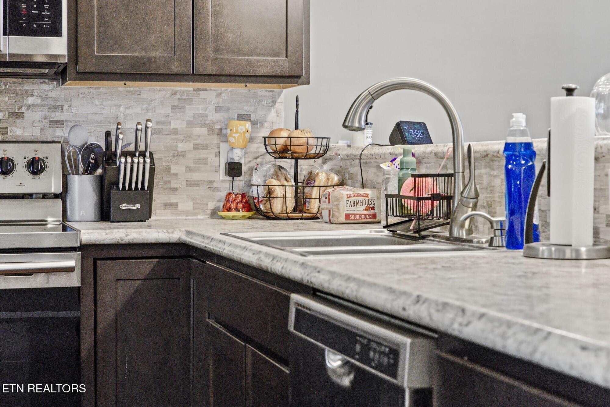 3049 Zachary Pointe Lane Knoxville TN 37938