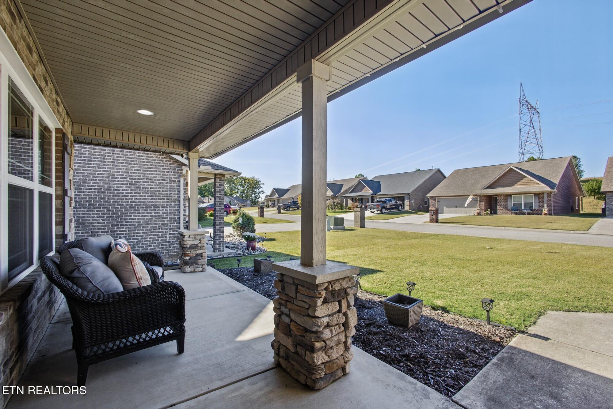 3049 Zachary Pointe Lane Knoxville TN 37938