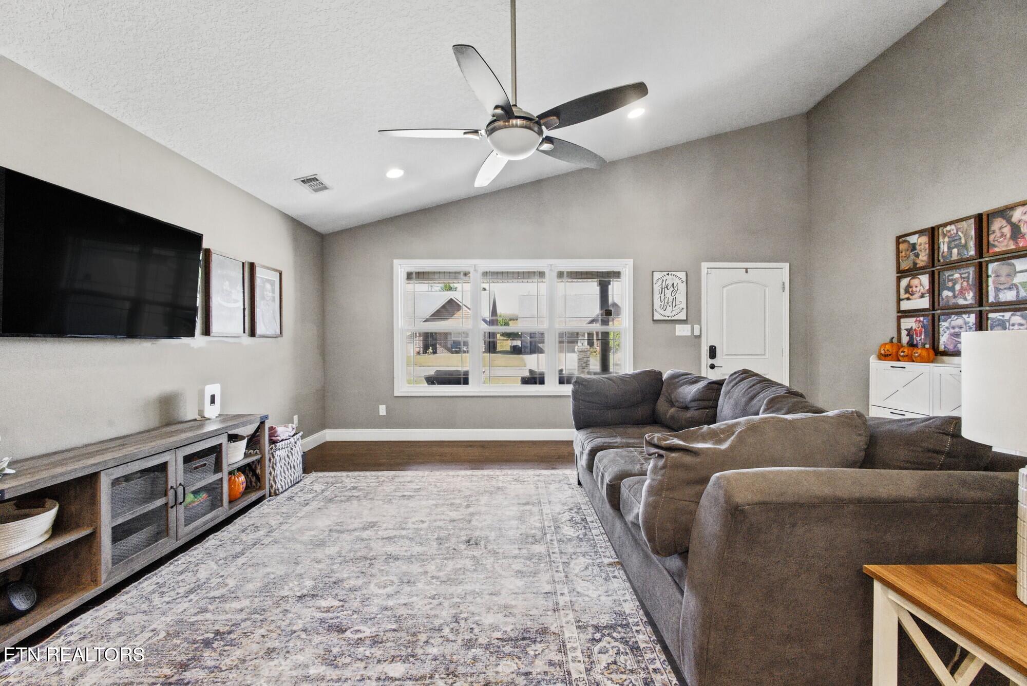 3049 Zachary Pointe Lane Knoxville TN 37938