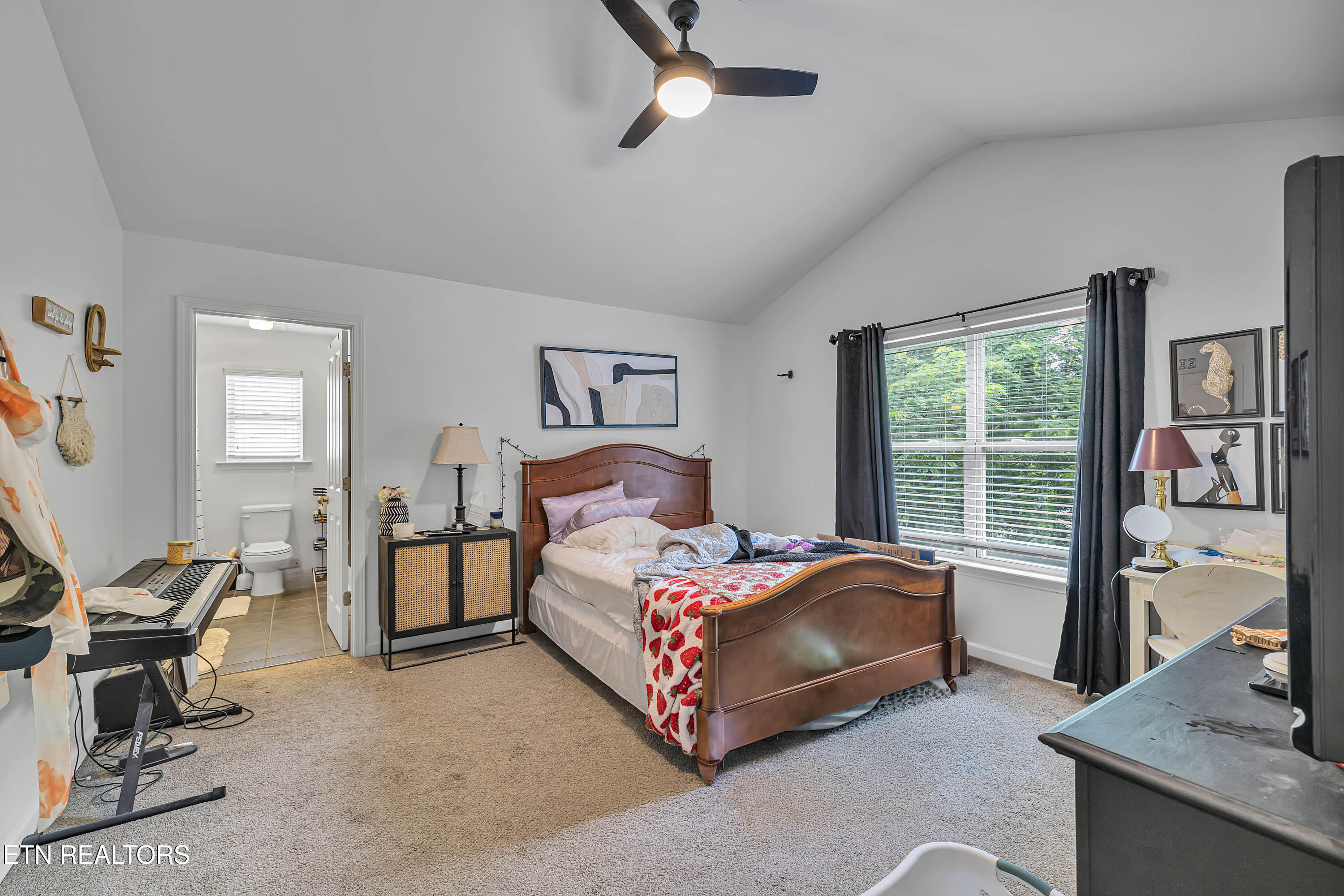 1334 Apple Blossom Way Knoxville TN 37920