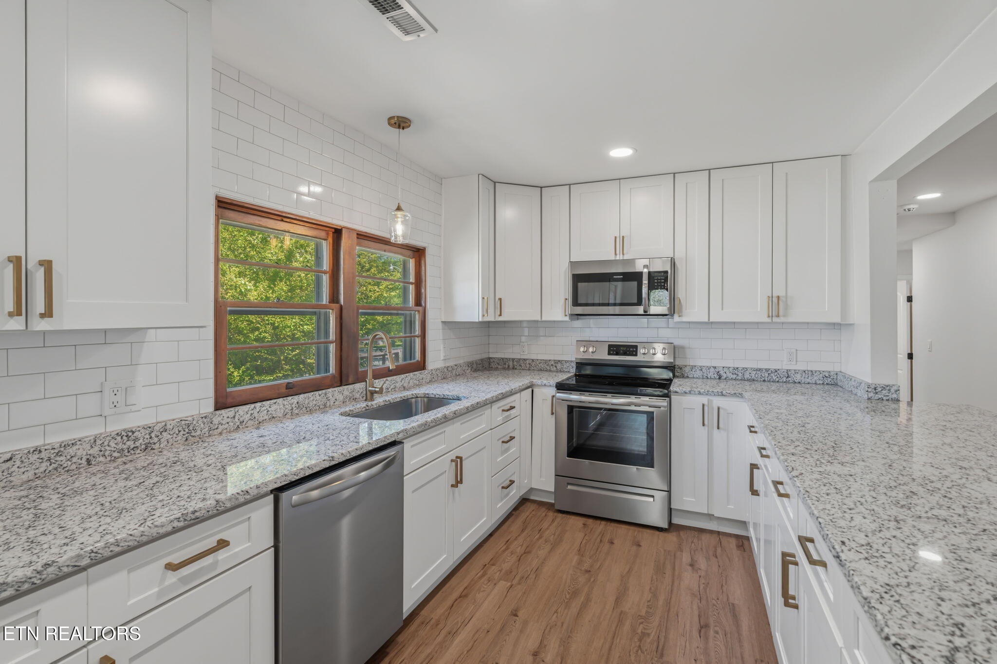 2914 Knox Lane Knoxville TN 37917