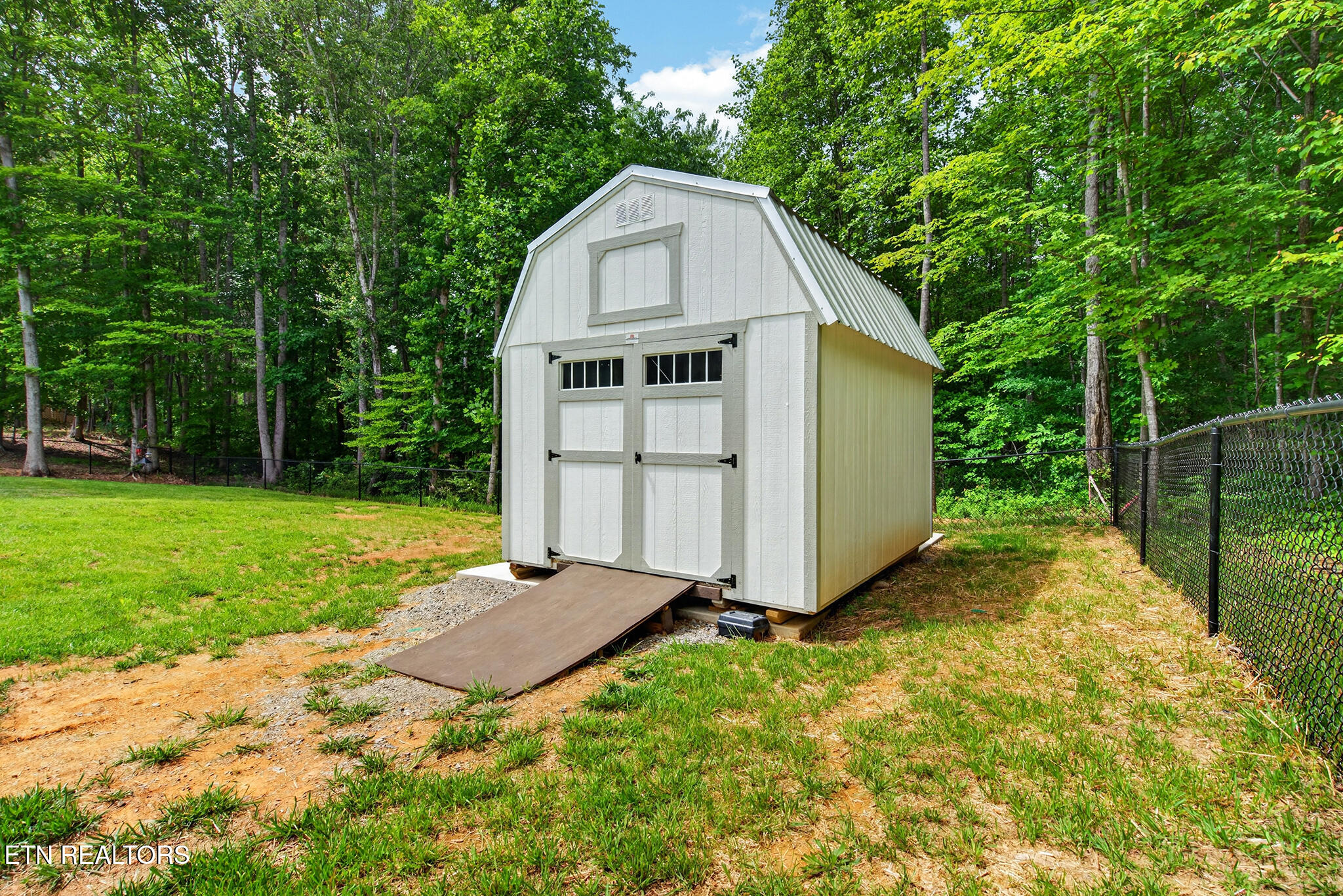 355 Shadows Lawn Drive Athens TN 37303