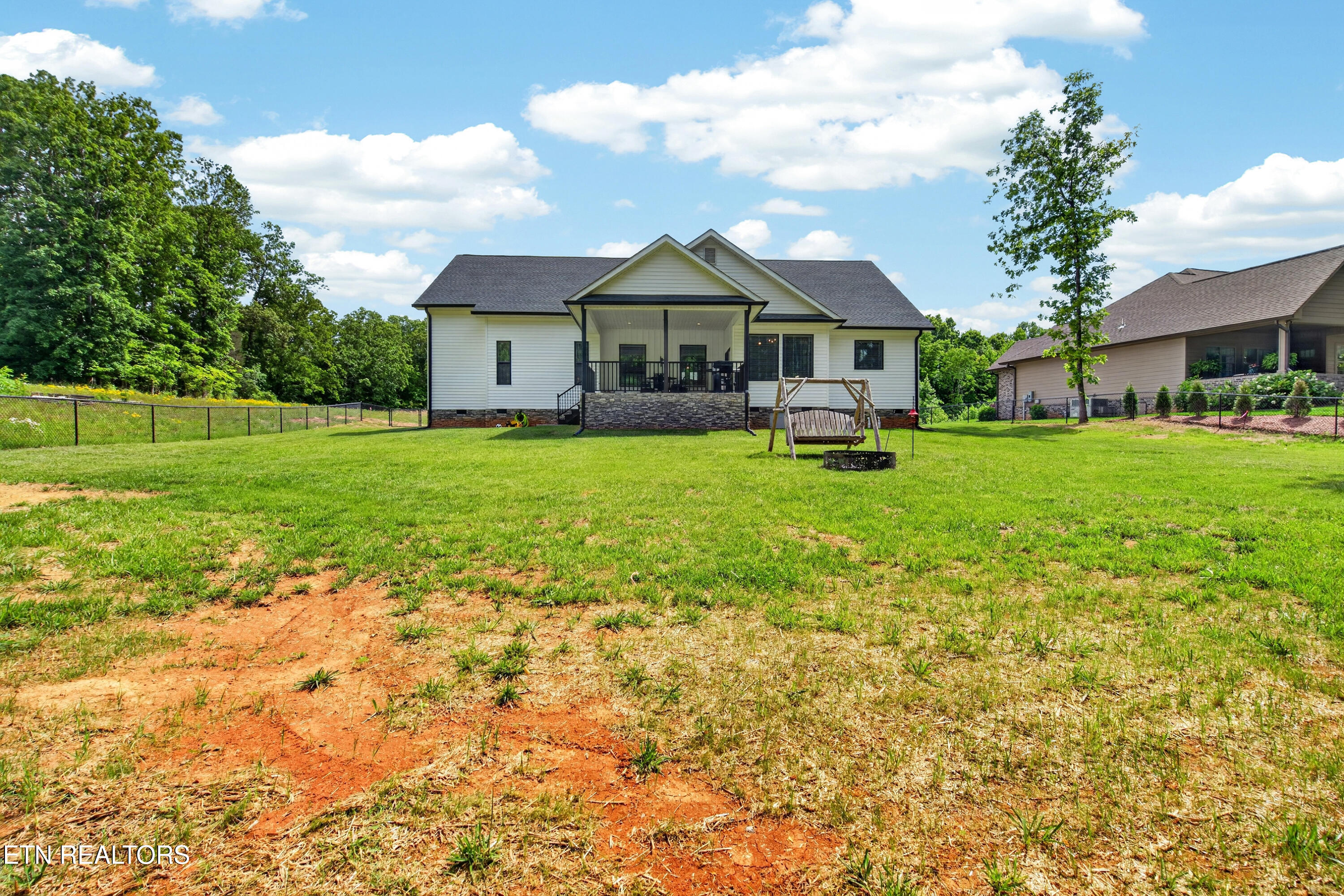 355 Shadows Lawn Drive Athens TN 37303