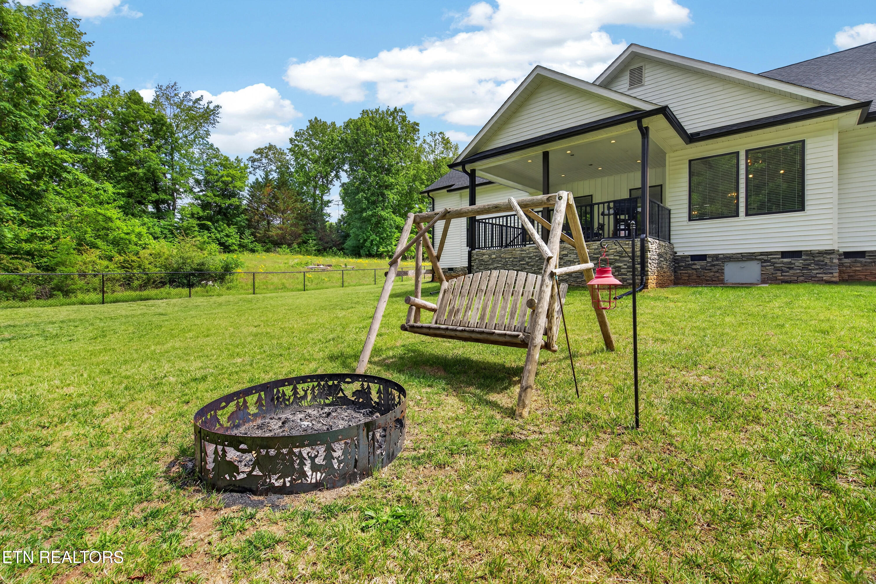 355 Shadows Lawn Drive Athens TN 37303