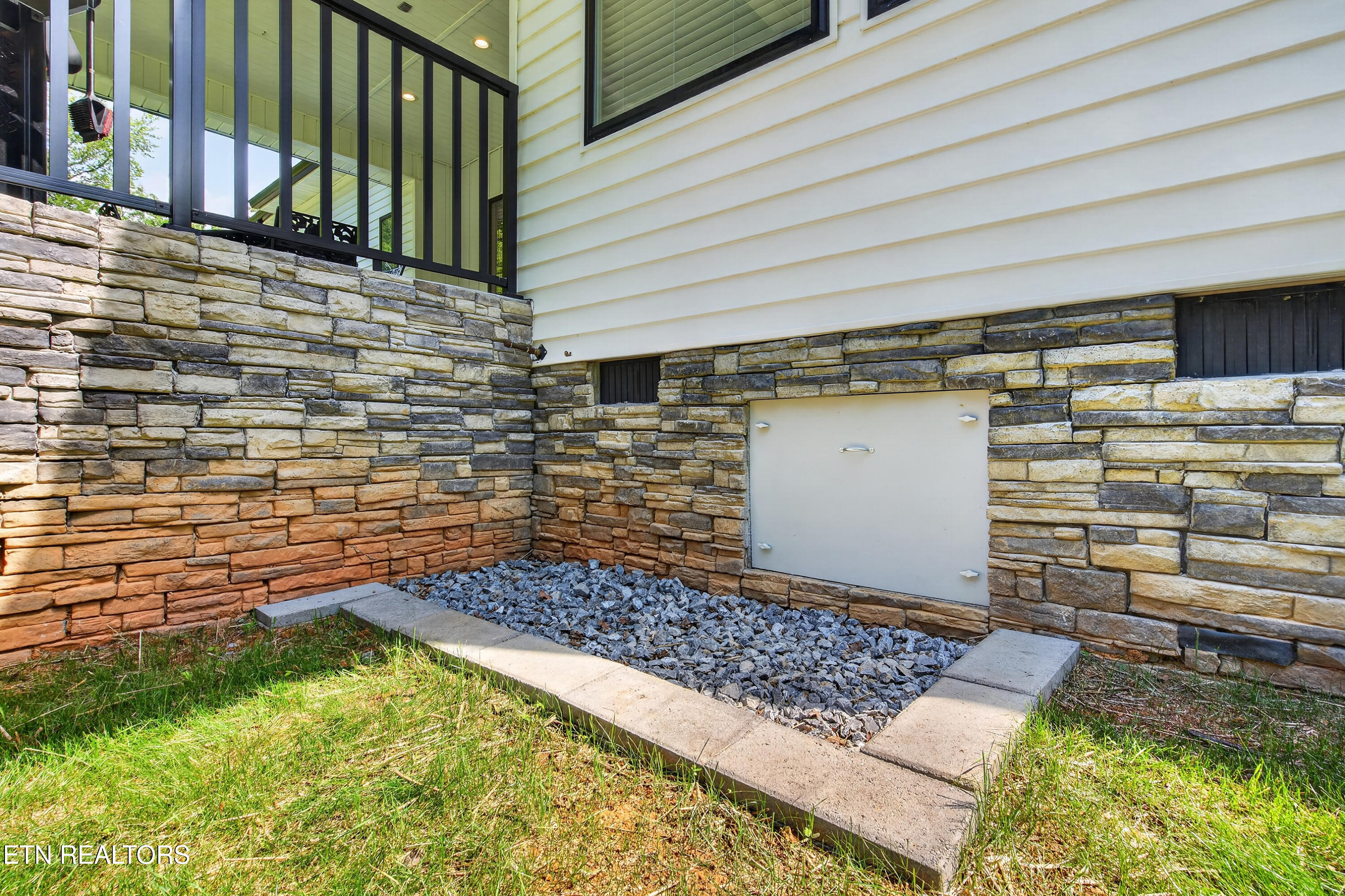 355 Shadows Lawn Drive Athens TN 37303