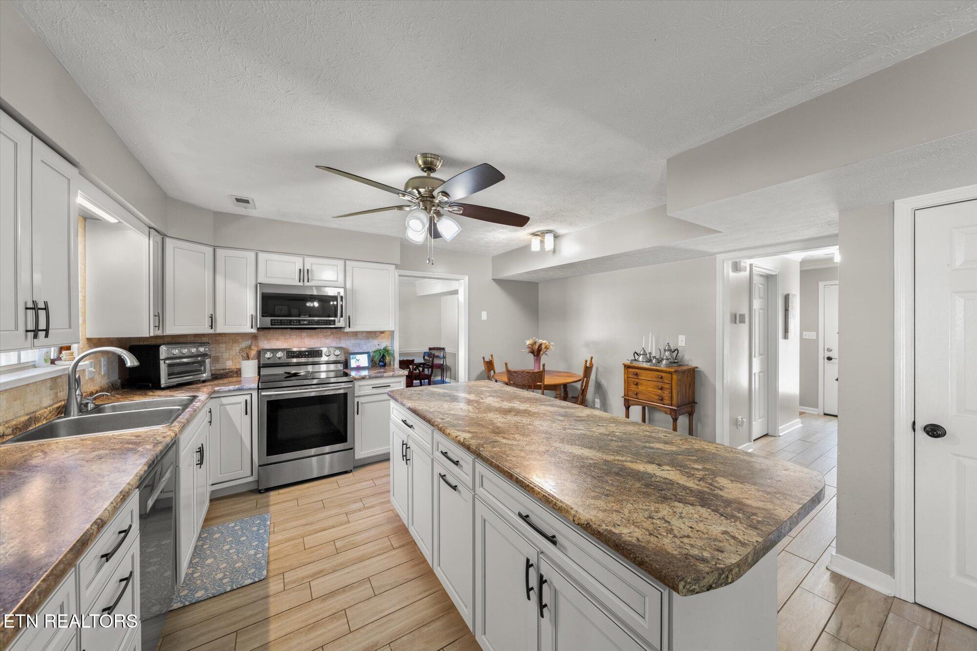 5335 Amherst Woods Lane Knoxville TN 37921