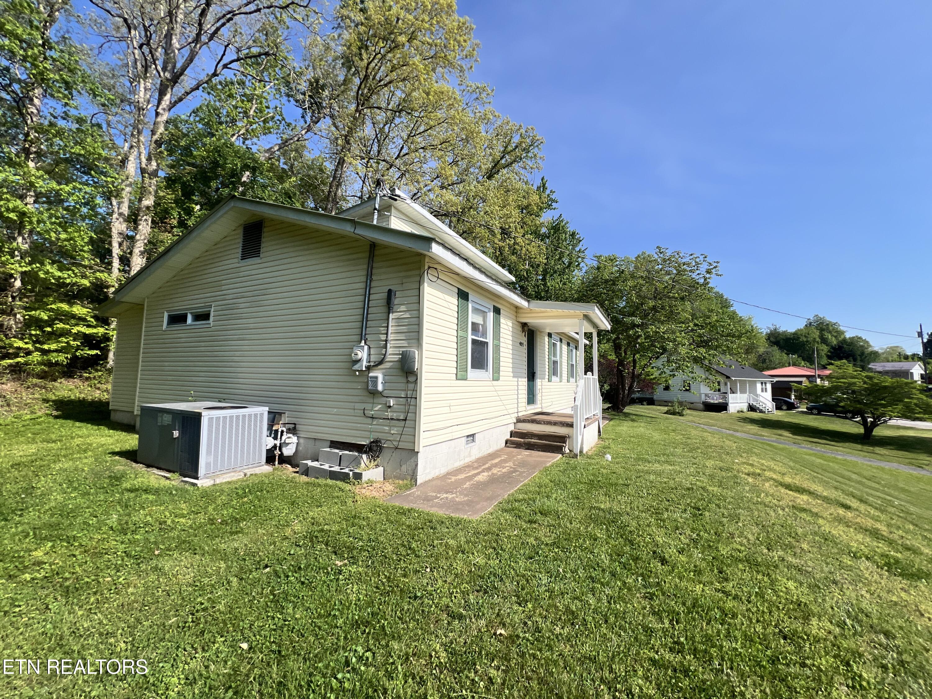 621 S Proctor Boulevard Oneida TN 37841