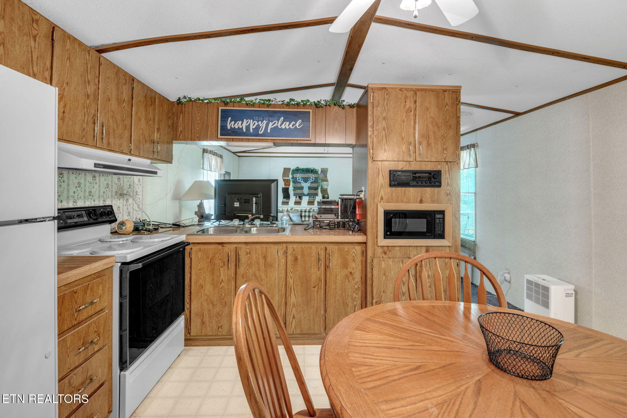 237 Blue Ridge Road Speedwell TN 37870