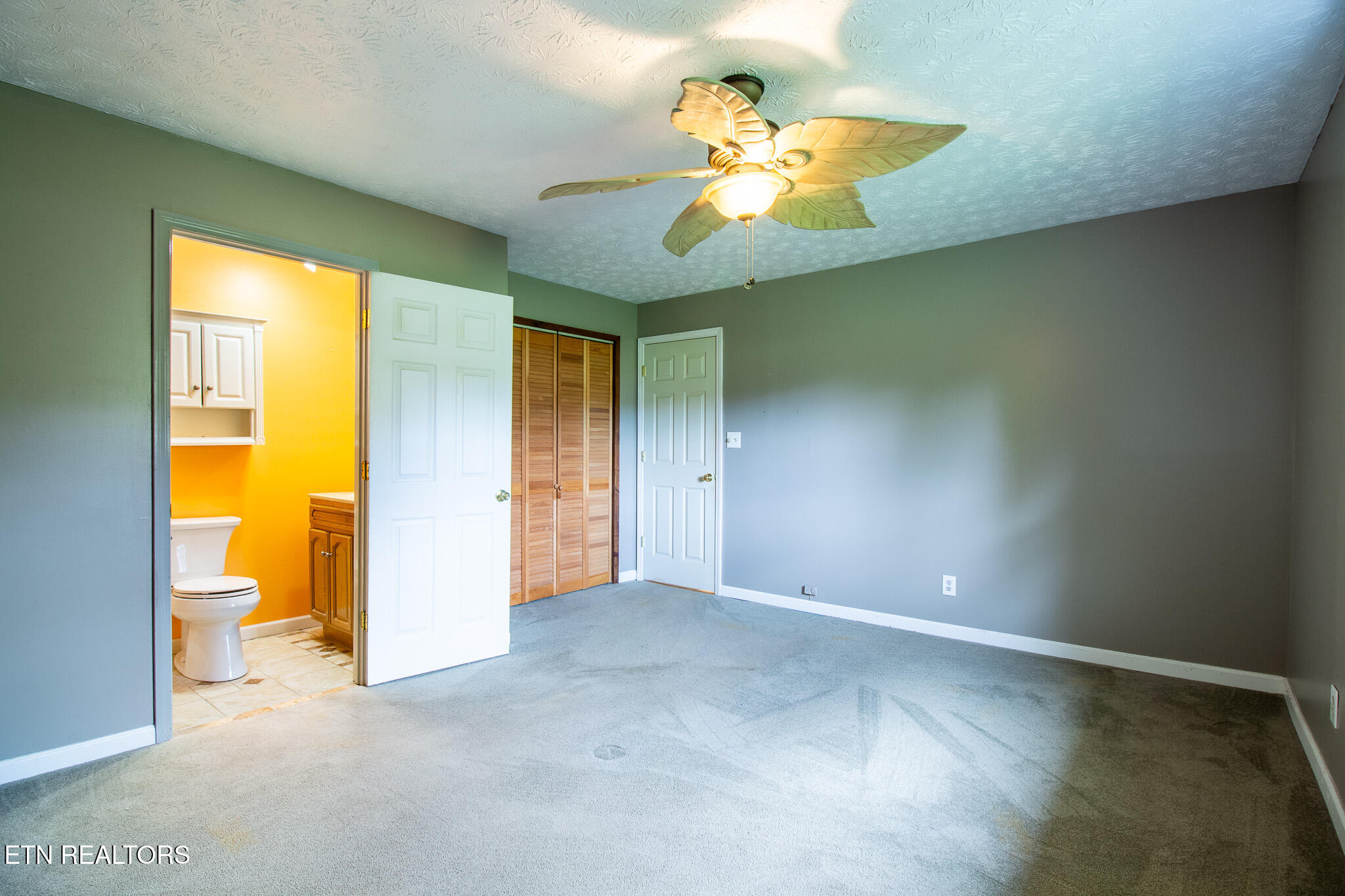 1642 N Charles G Seivers Boulevard Clinton TN 37716