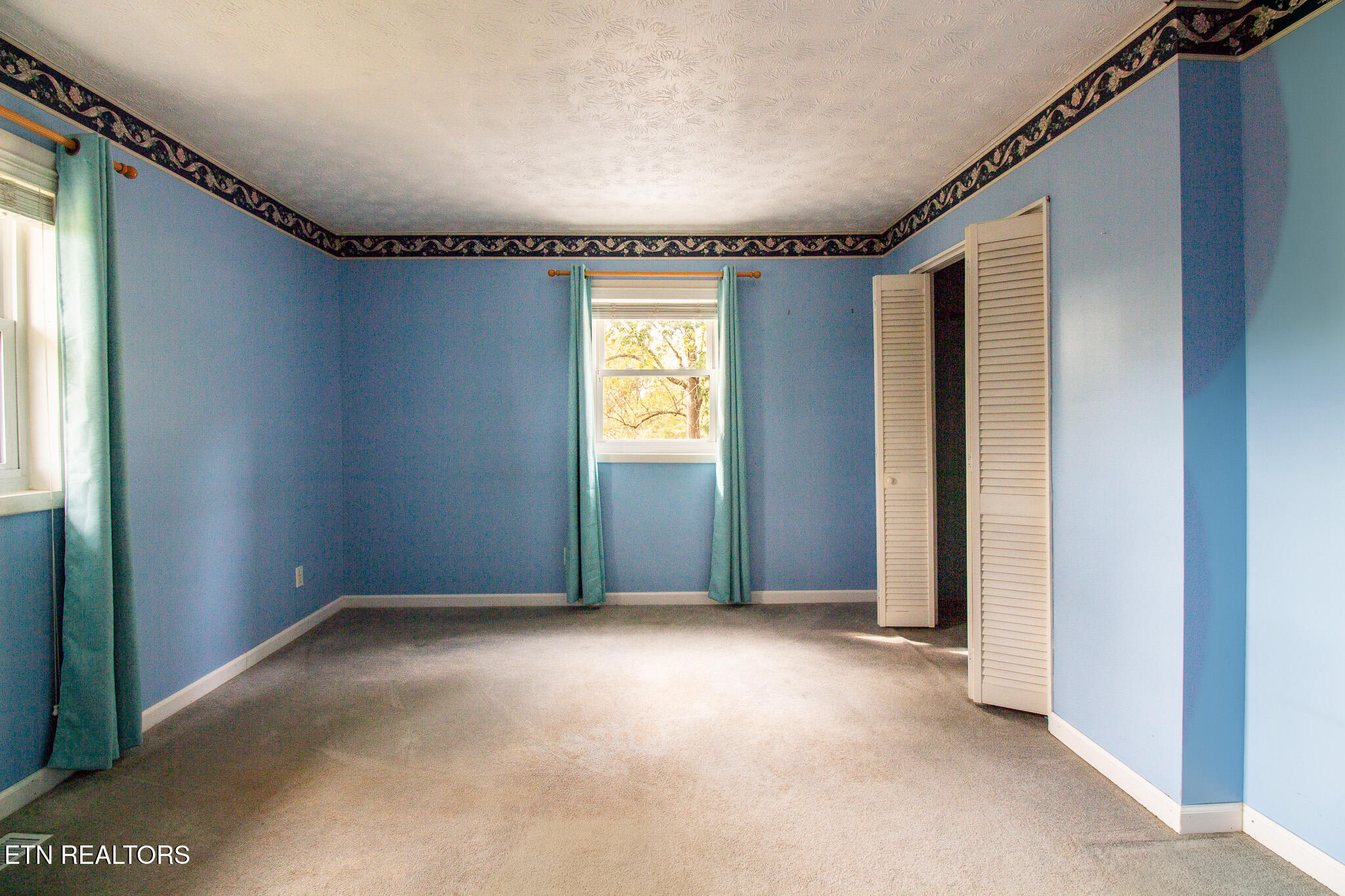 1642 N Charles G Seivers Boulevard Clinton TN 37716