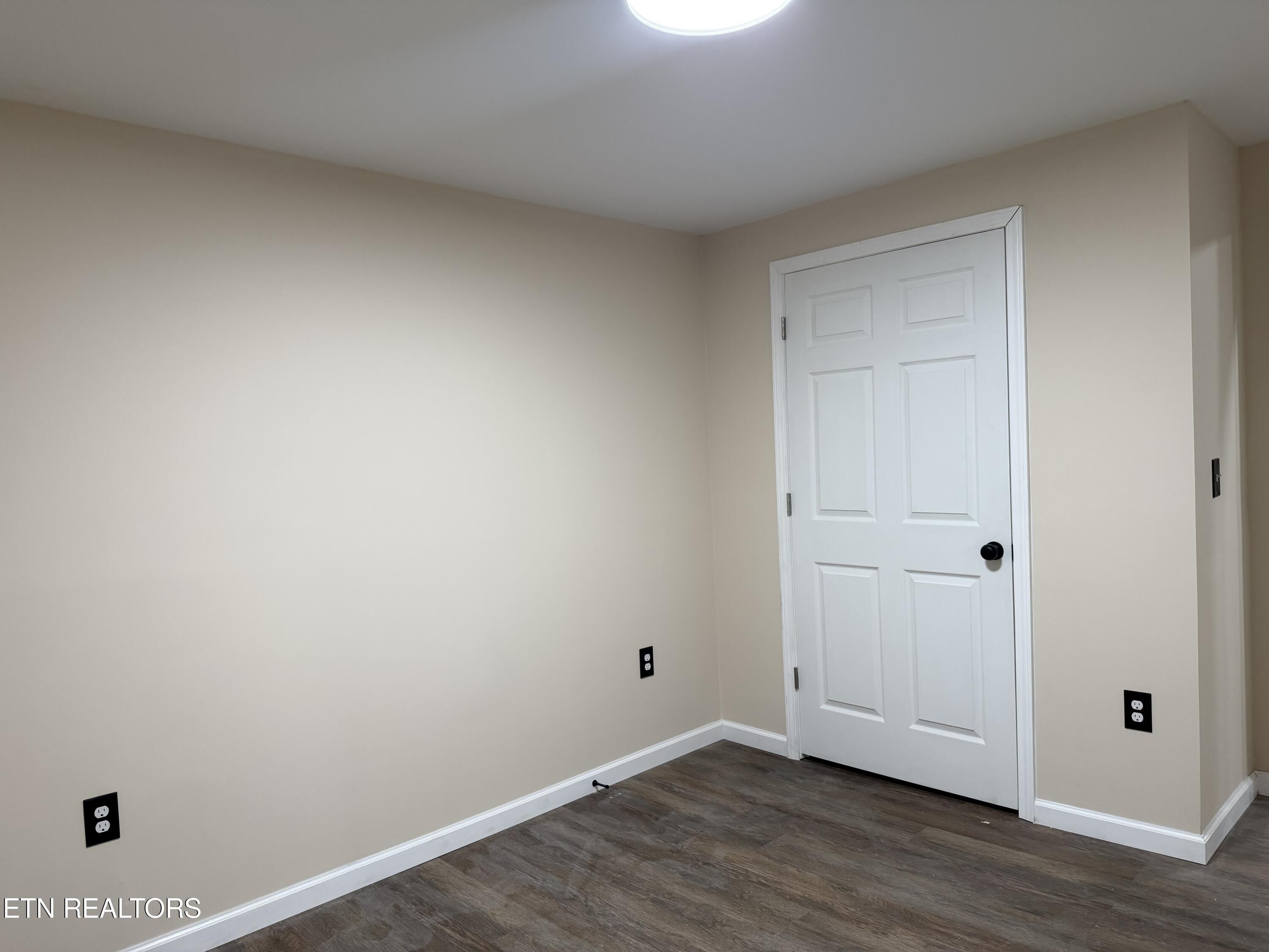 717 Cherry Street Lafollette TN 37766