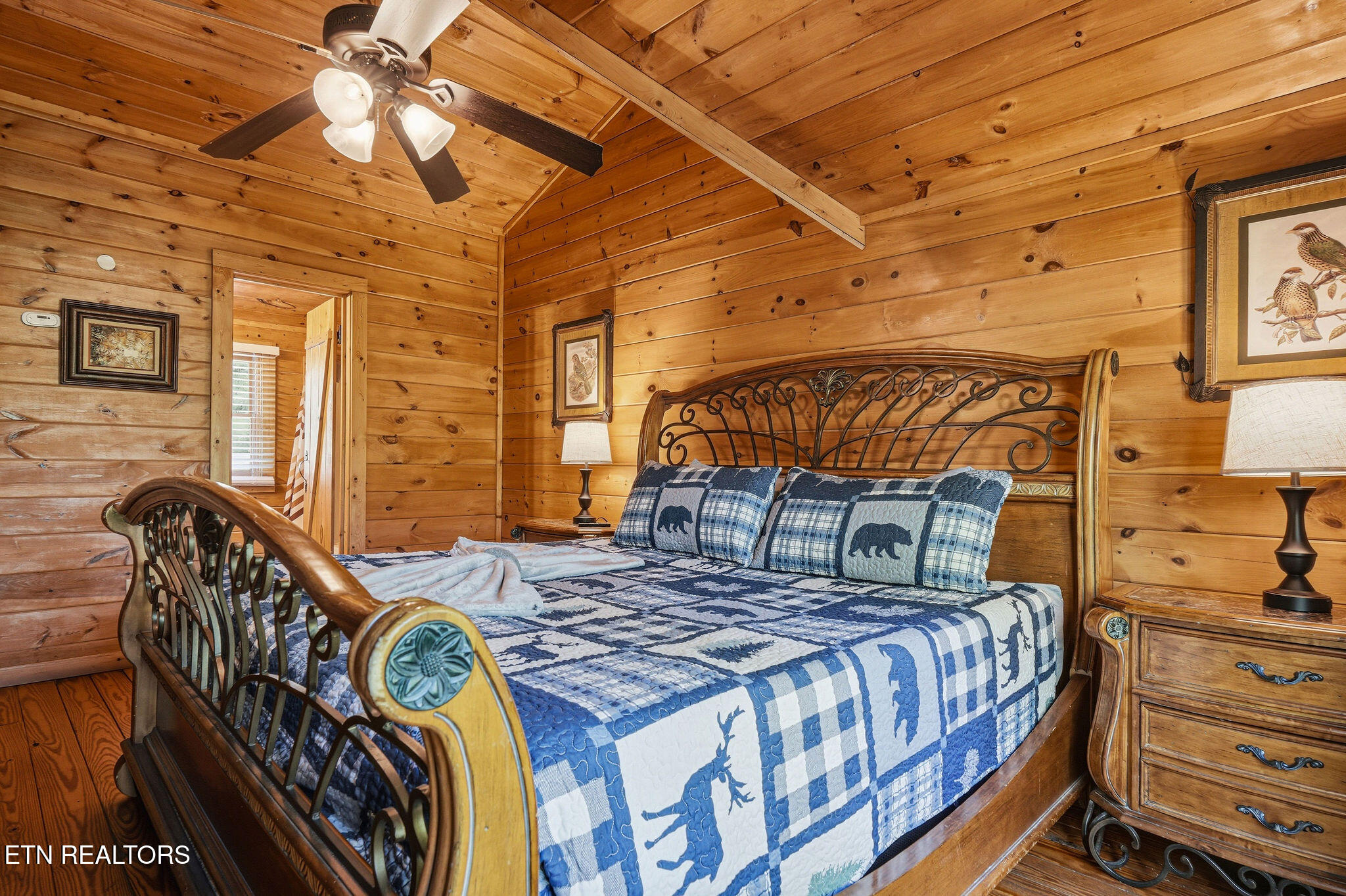 3201 Bear Country Way Sevierville TN 37876