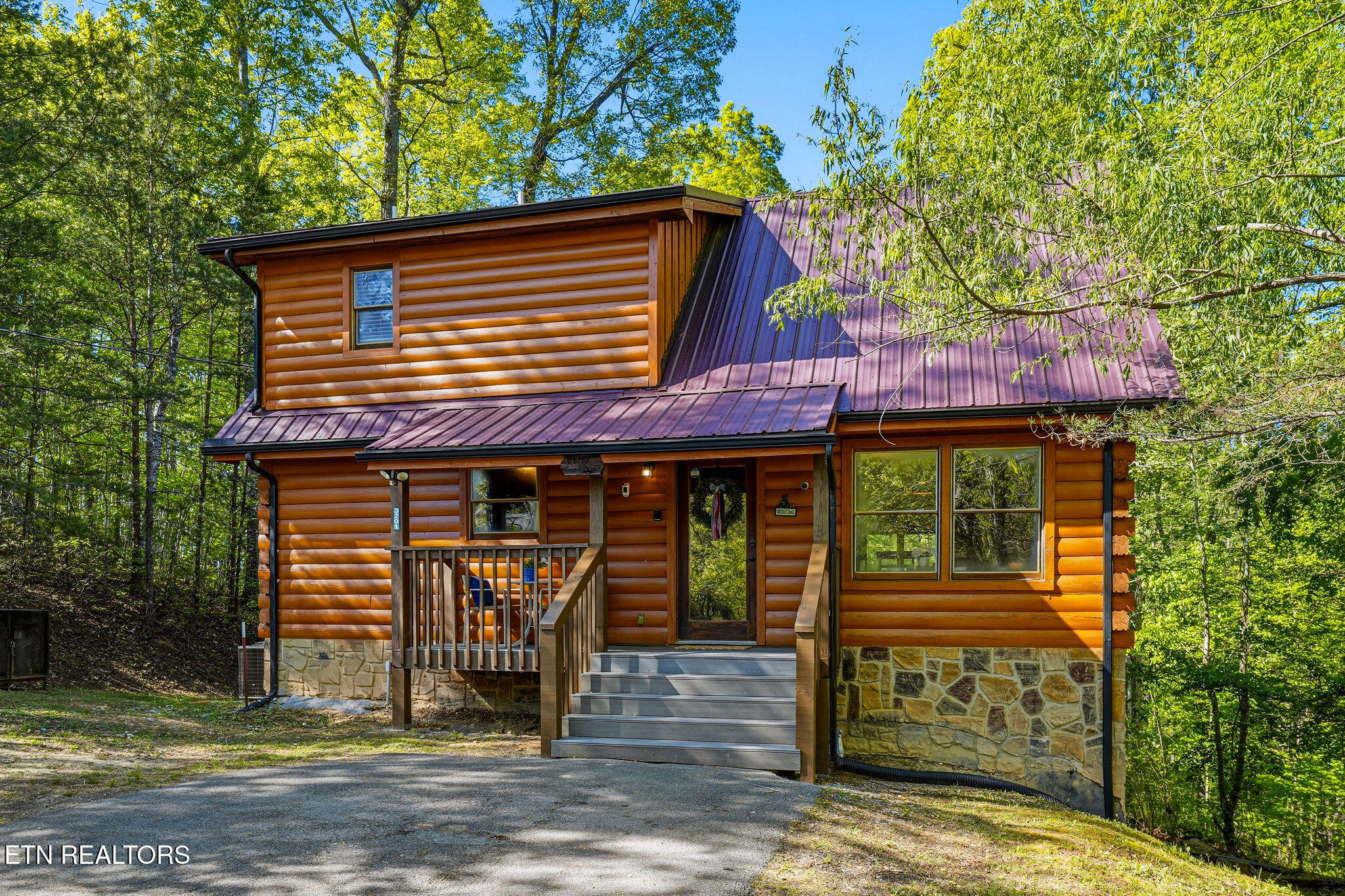 3201 Bear Country Way Sevierville TN 37876