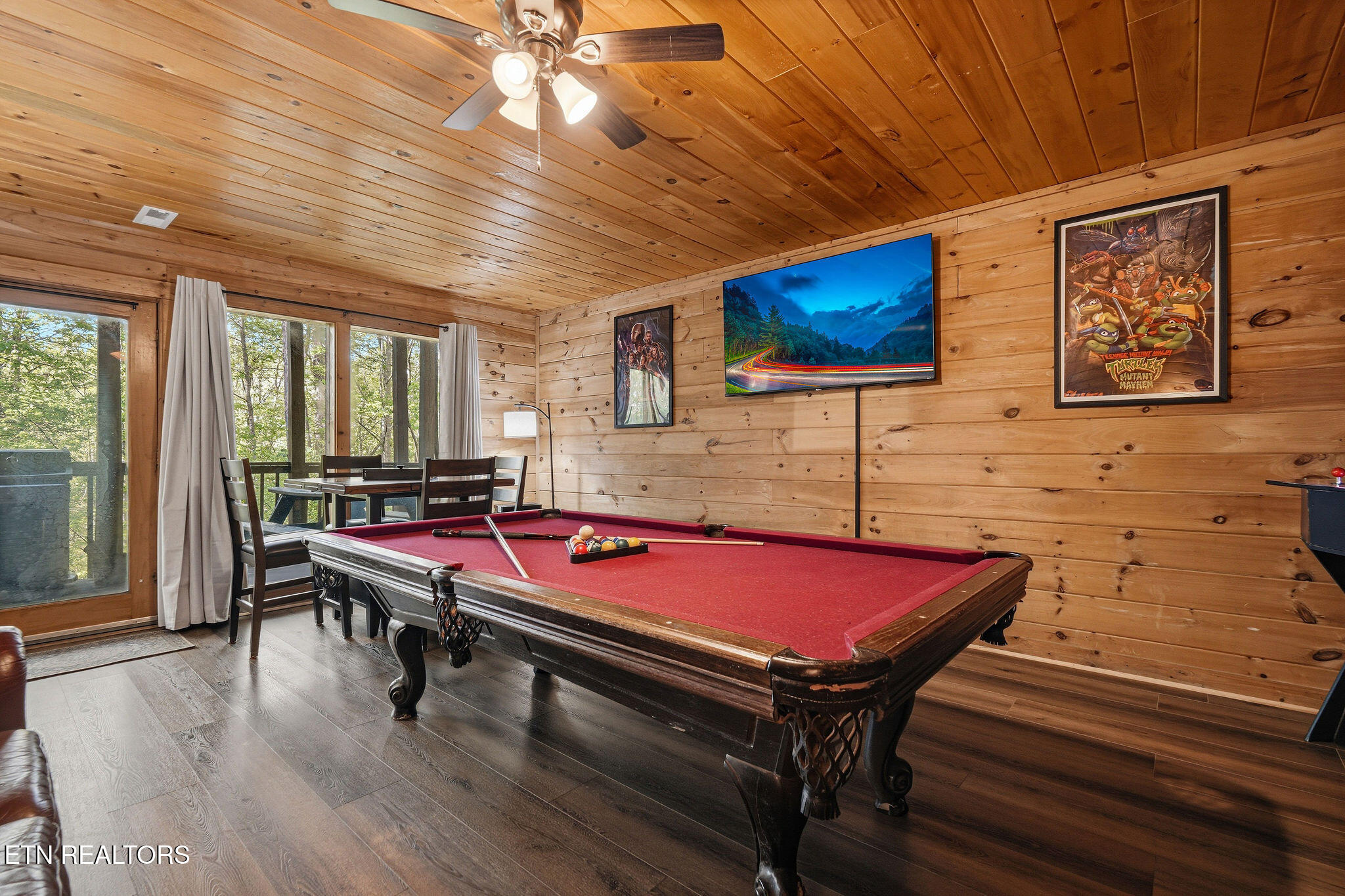 3201 Bear Country Way Sevierville TN 37876
