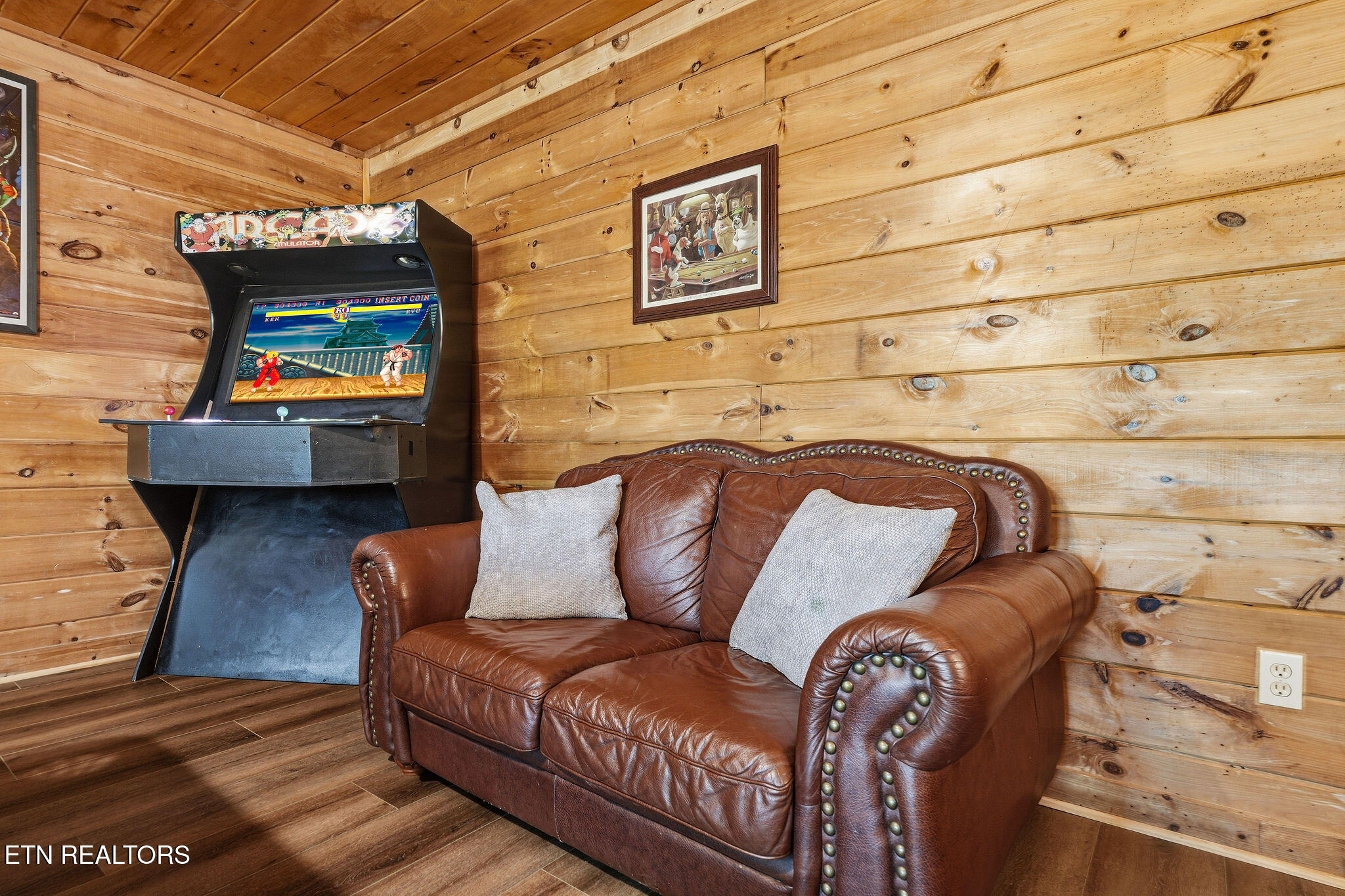 3201 Bear Country Way Sevierville TN 37876