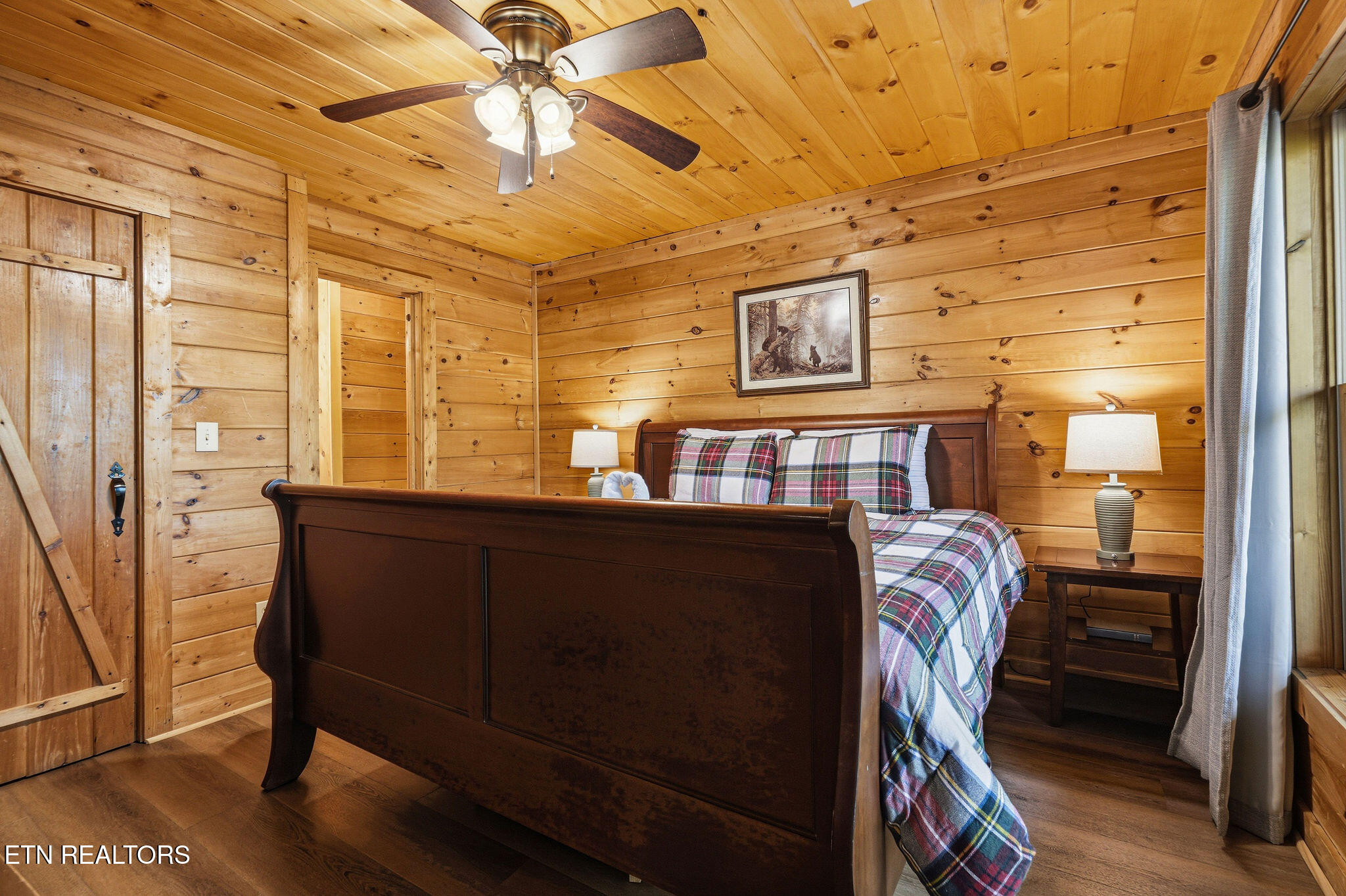 3201 Bear Country Way Sevierville TN 37876