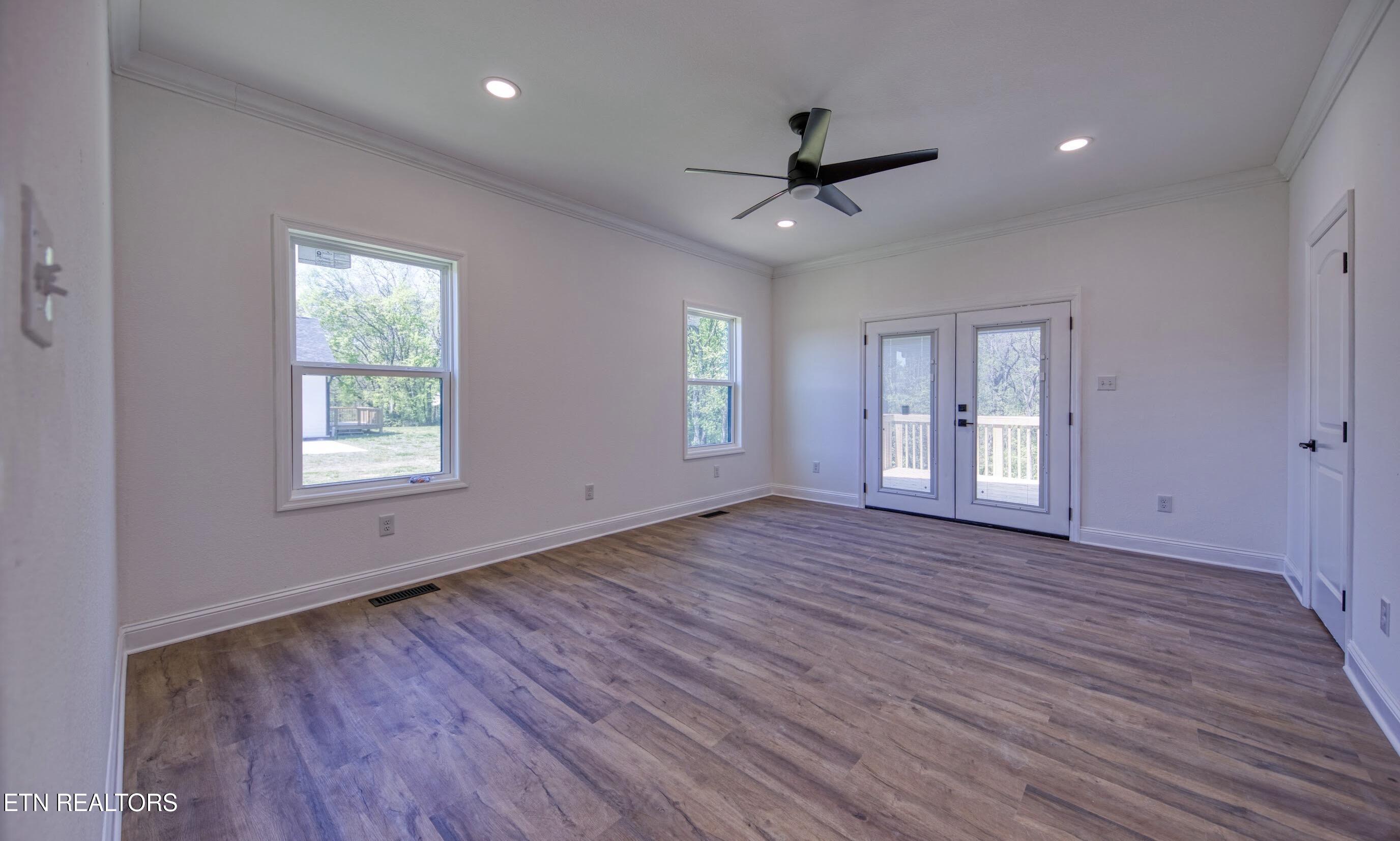 12595 Hickory Creek Road Lenoir City TN 37771