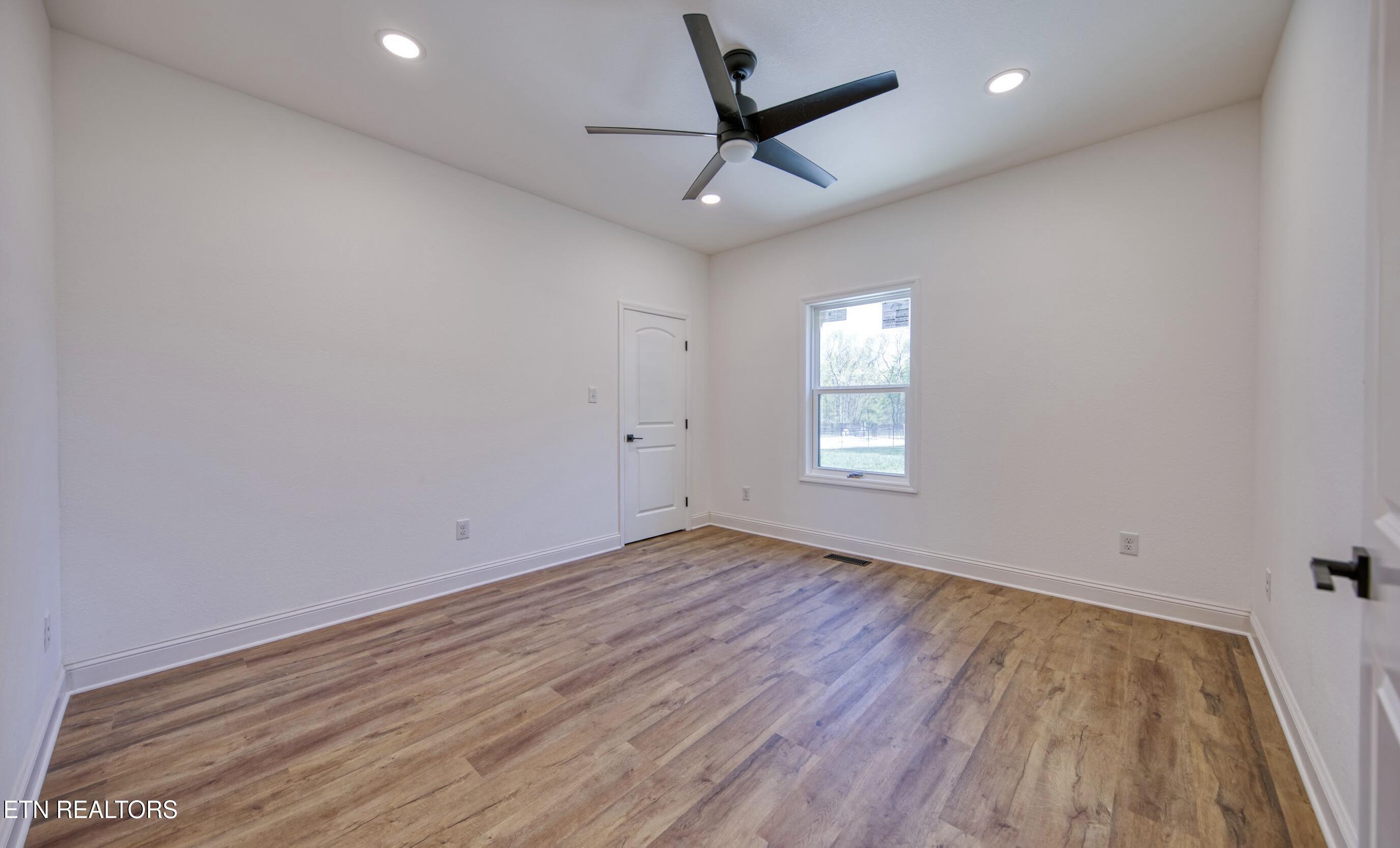 12595 Hickory Creek Road Lenoir City TN 37771