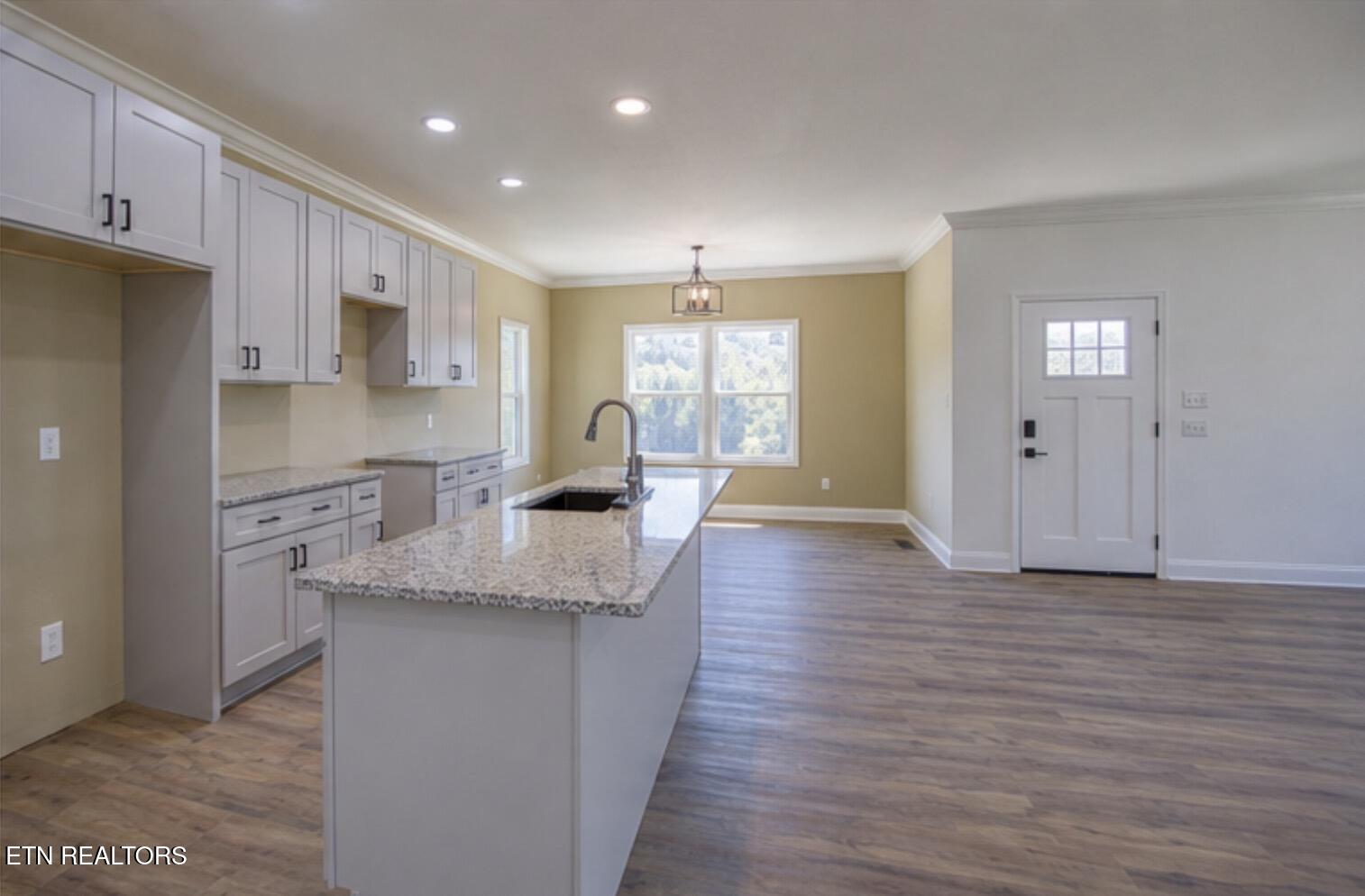 12595 Hickory Creek Road Lenoir City TN 37771