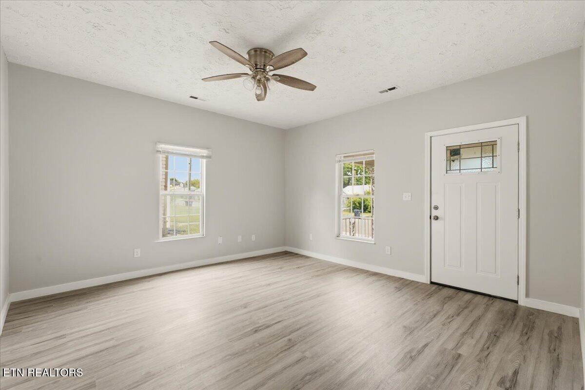 511 Ben Hur Avenue Knoxville TN 37915