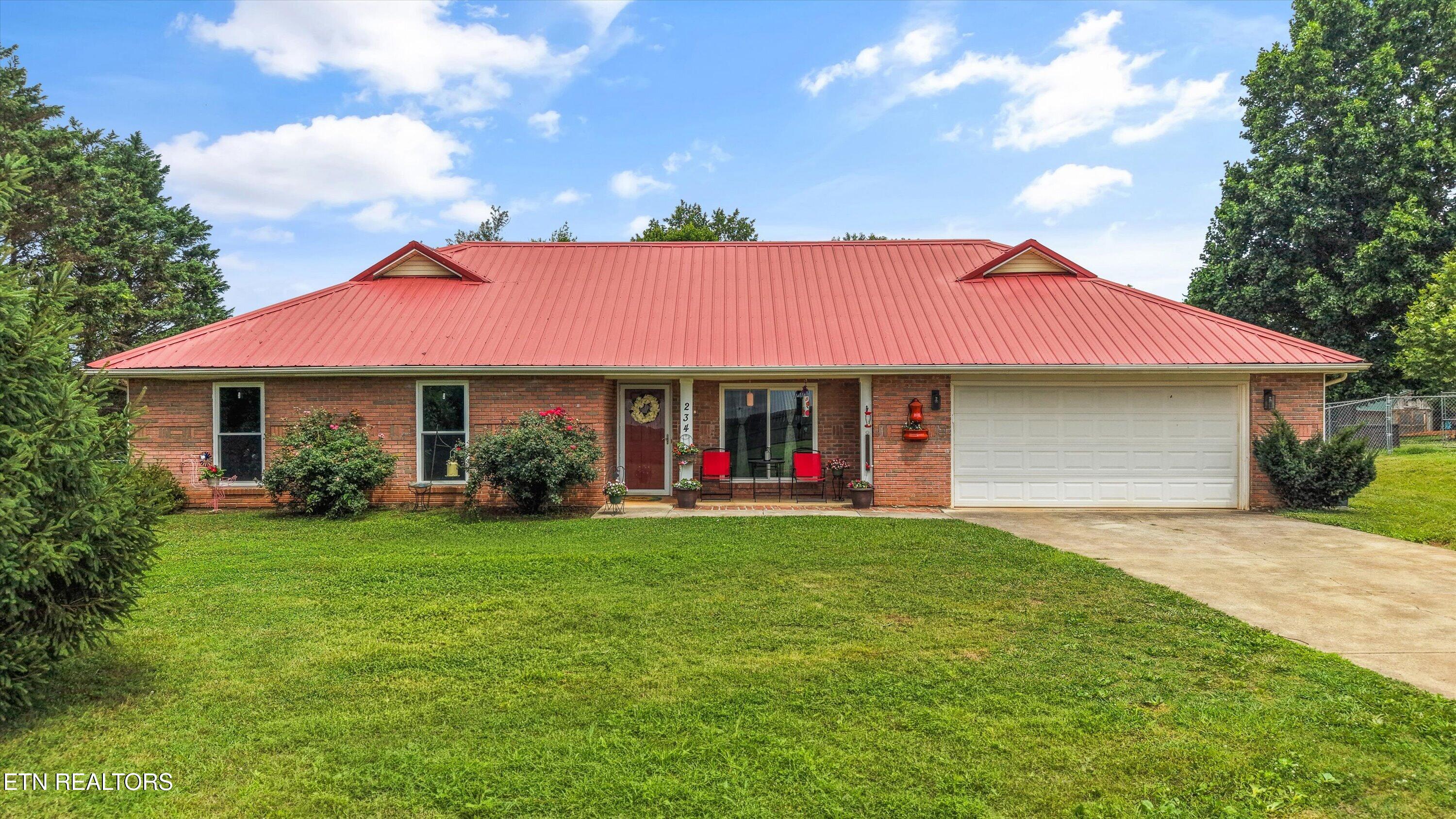 234 Old Clover Hill Road Maryville TN 37803